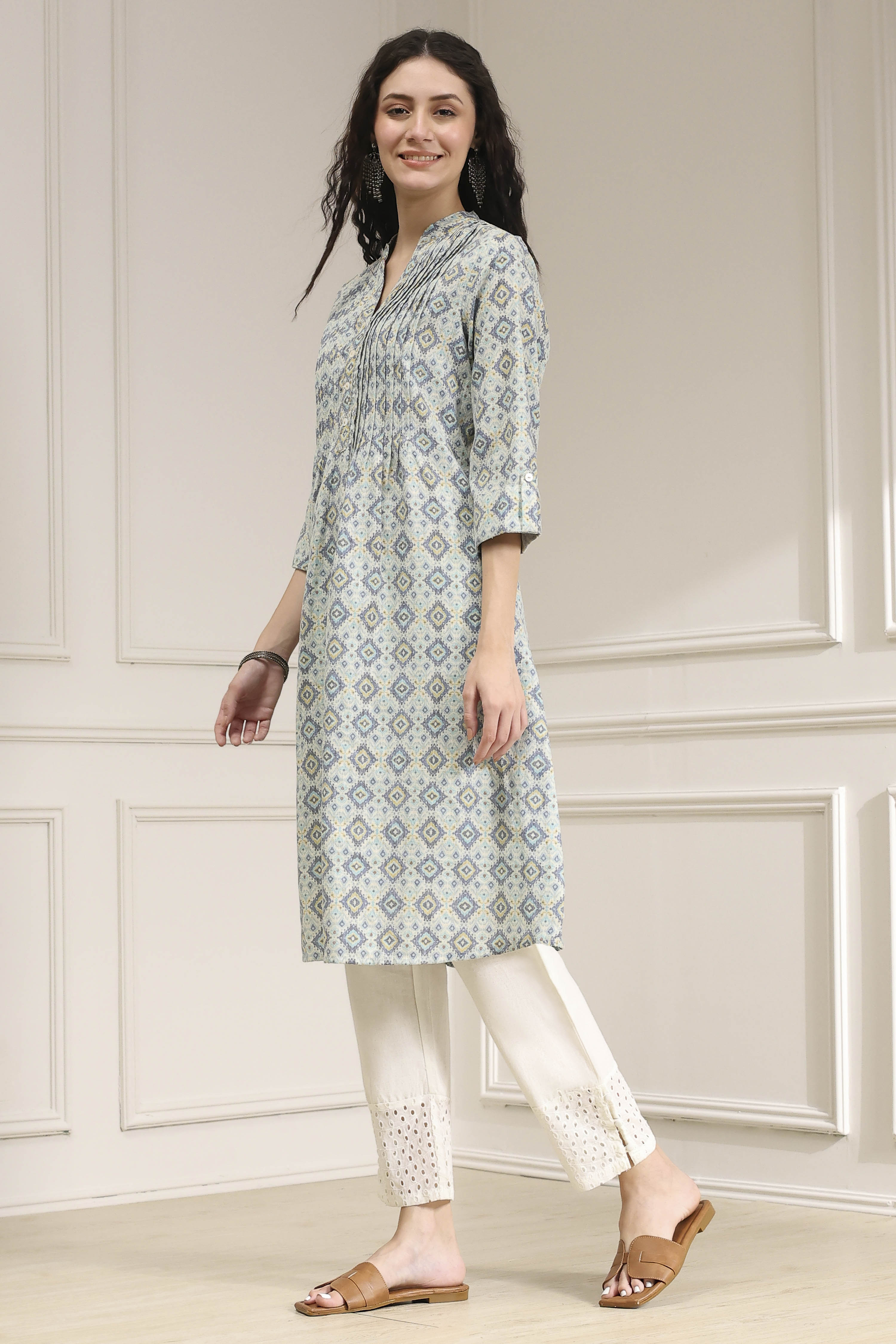 Blue Cotton Printed A-Line Kurta image number 2