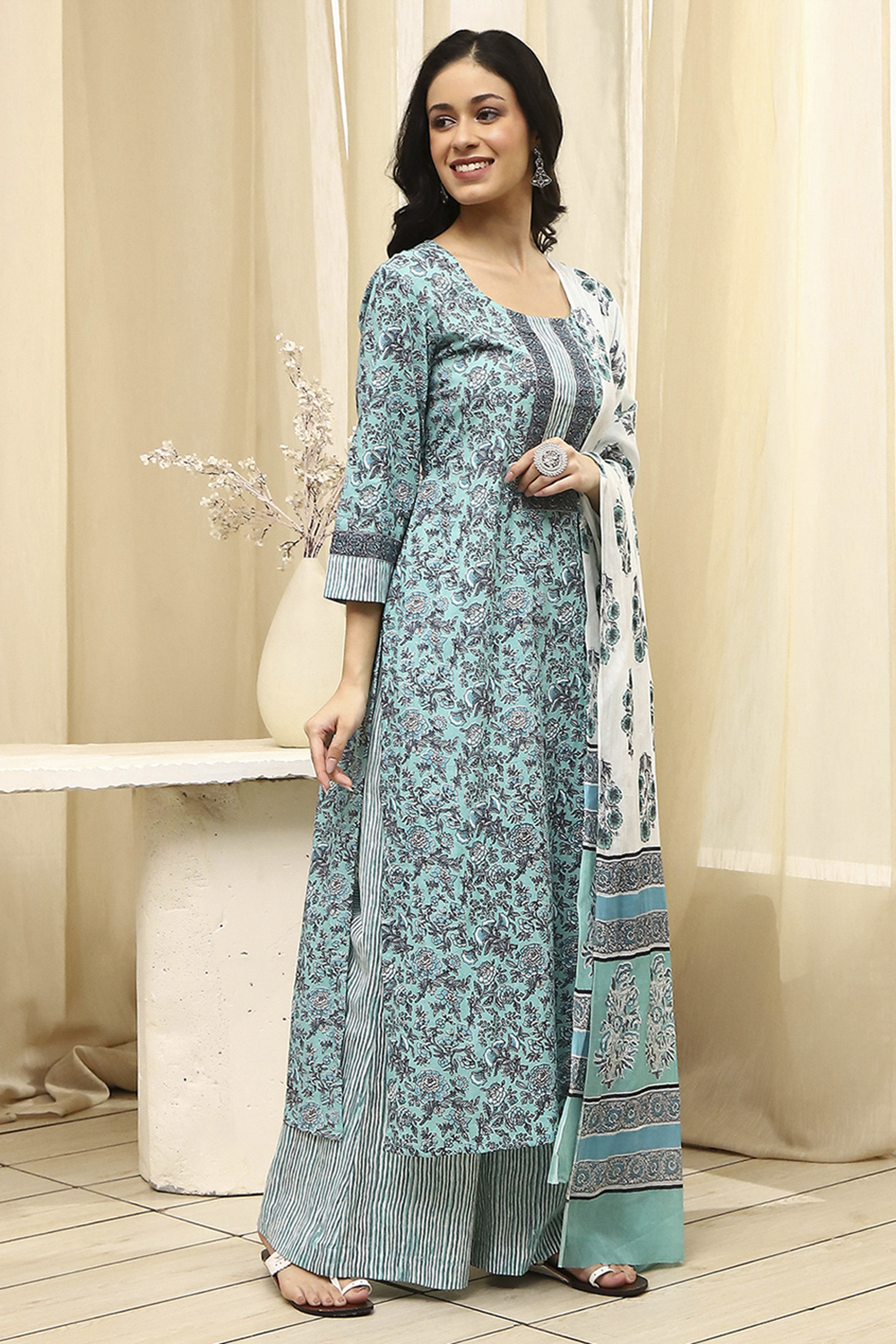 Turquoise Cotton Hand Block Print Unstitched Suit Set image number 5