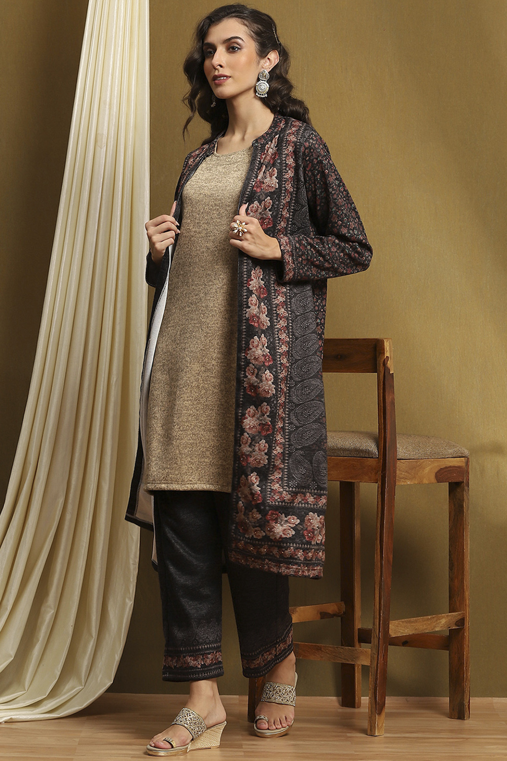 Black Polyester Straight Kurta Pants Set image number 0