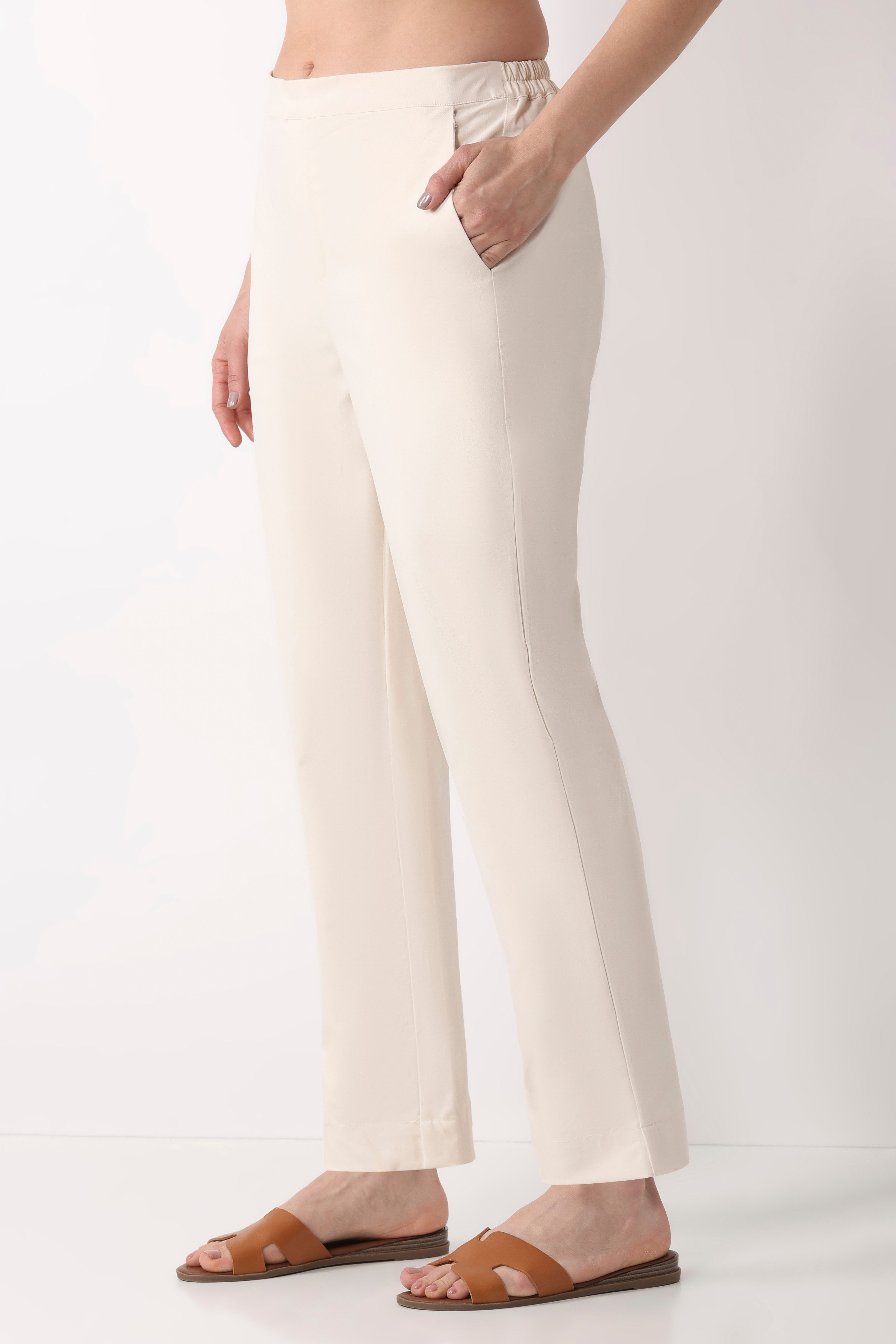 Off White Cotton Narrow Pants image number 2