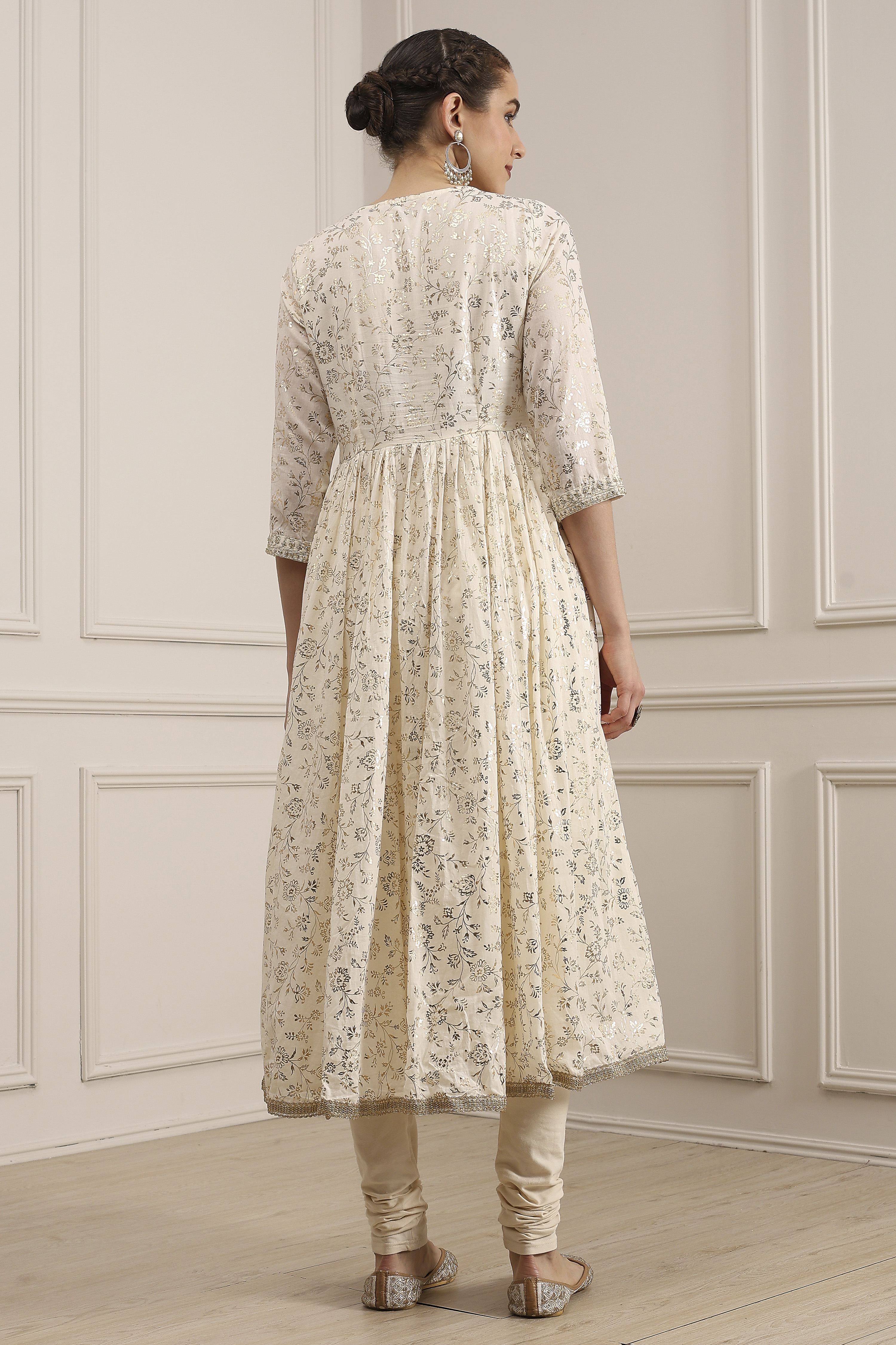 Off-White Cotton Foil Printed Anarkali Suit Set image number 4