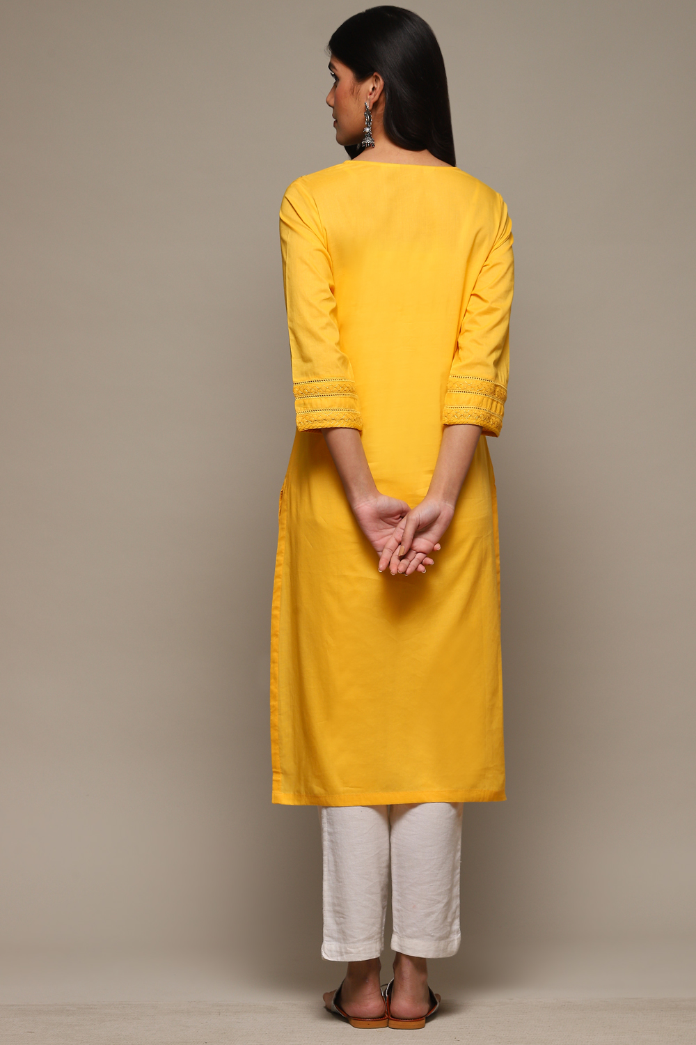 Off White Cotton Straight Kurta image number 4