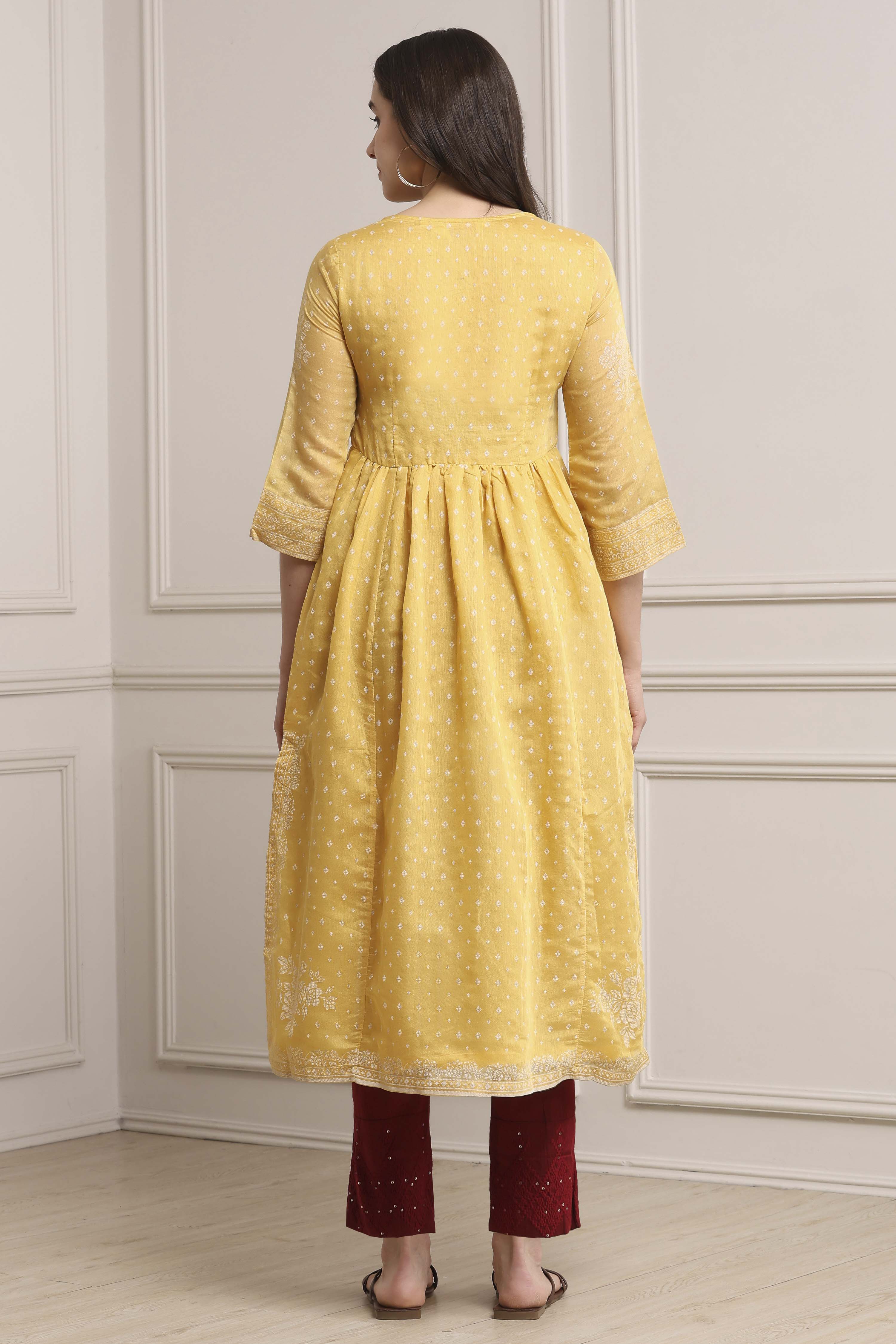 Yellow Polyester Flared Kurta Pants Set image number 4