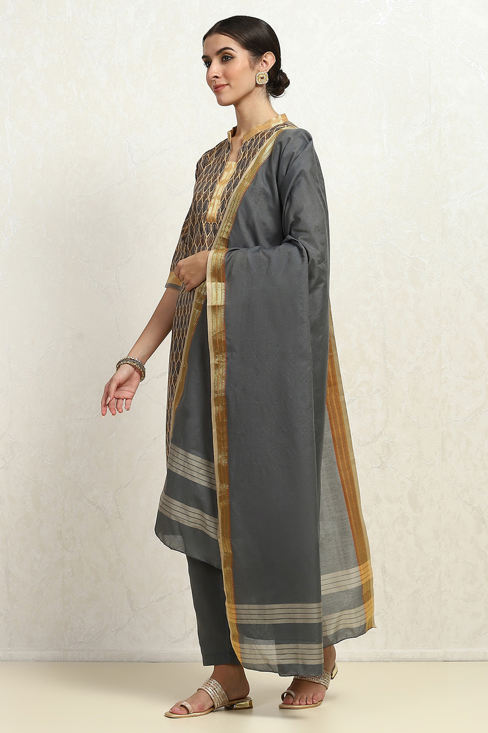 Grey Cotton Handloom Unstitched Suit Set image number 4