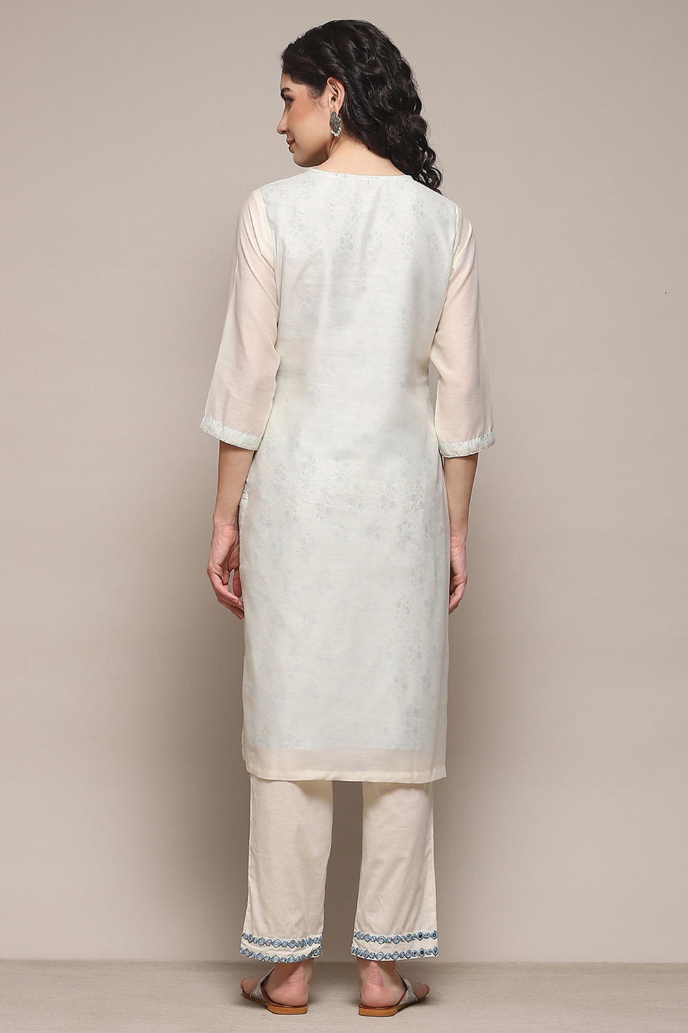 Powder Blue Cambric Narrow Kurta Pant Suit Set image number 5