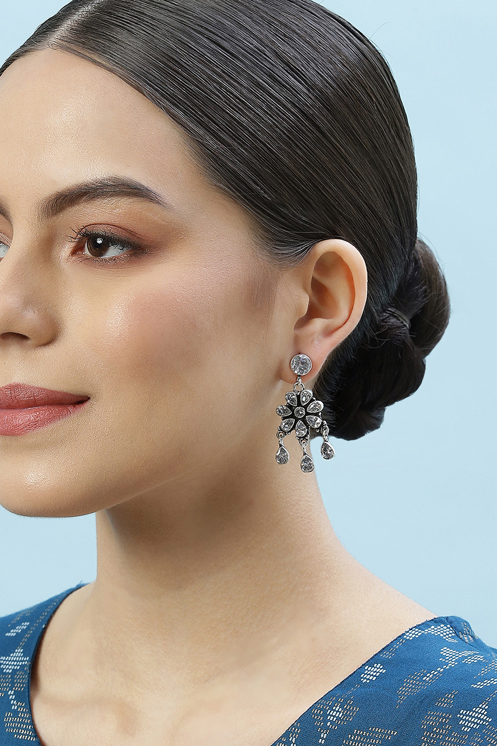 White Brass Earrings image number 3