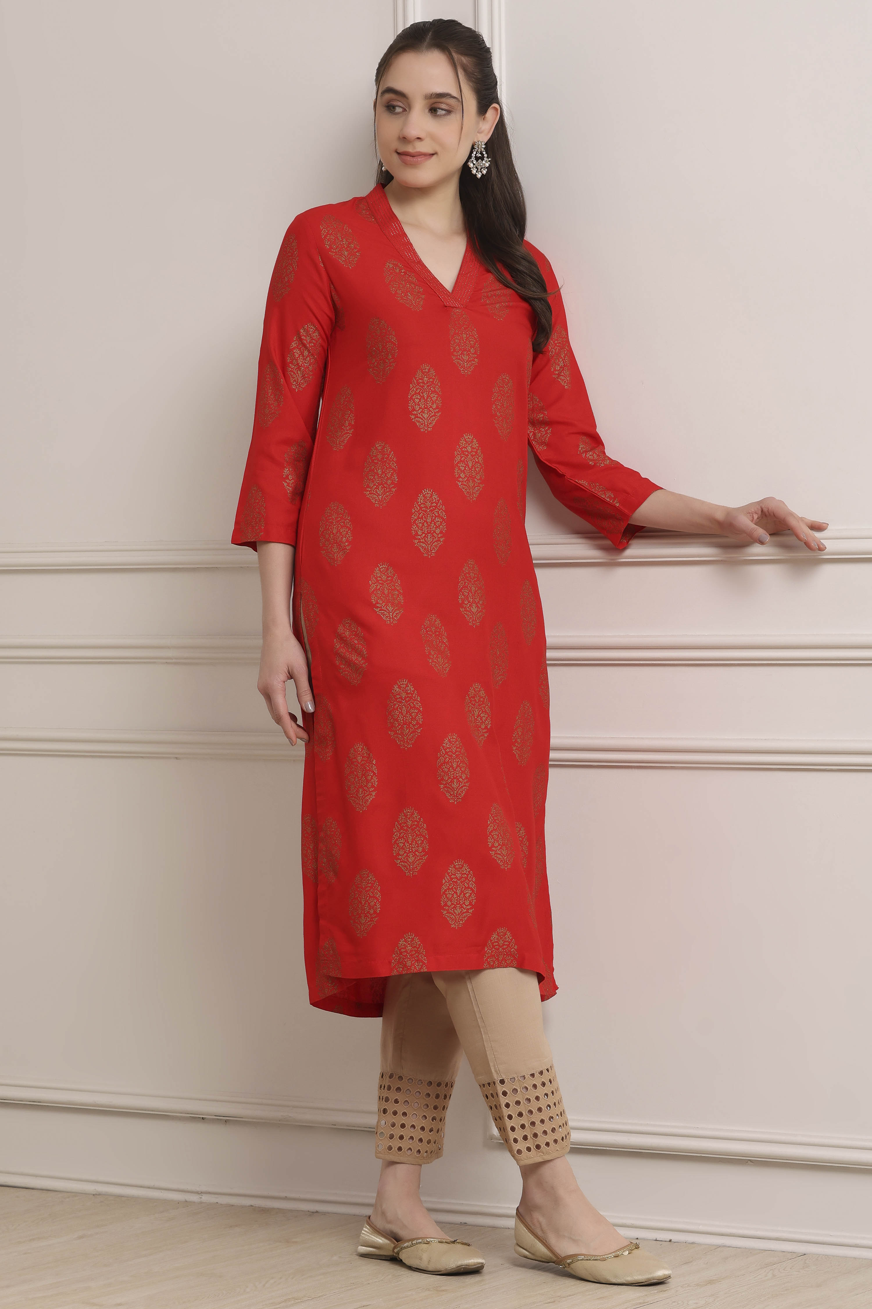 Red Viscose Rayon Straight Kurta Pants Set image number 0