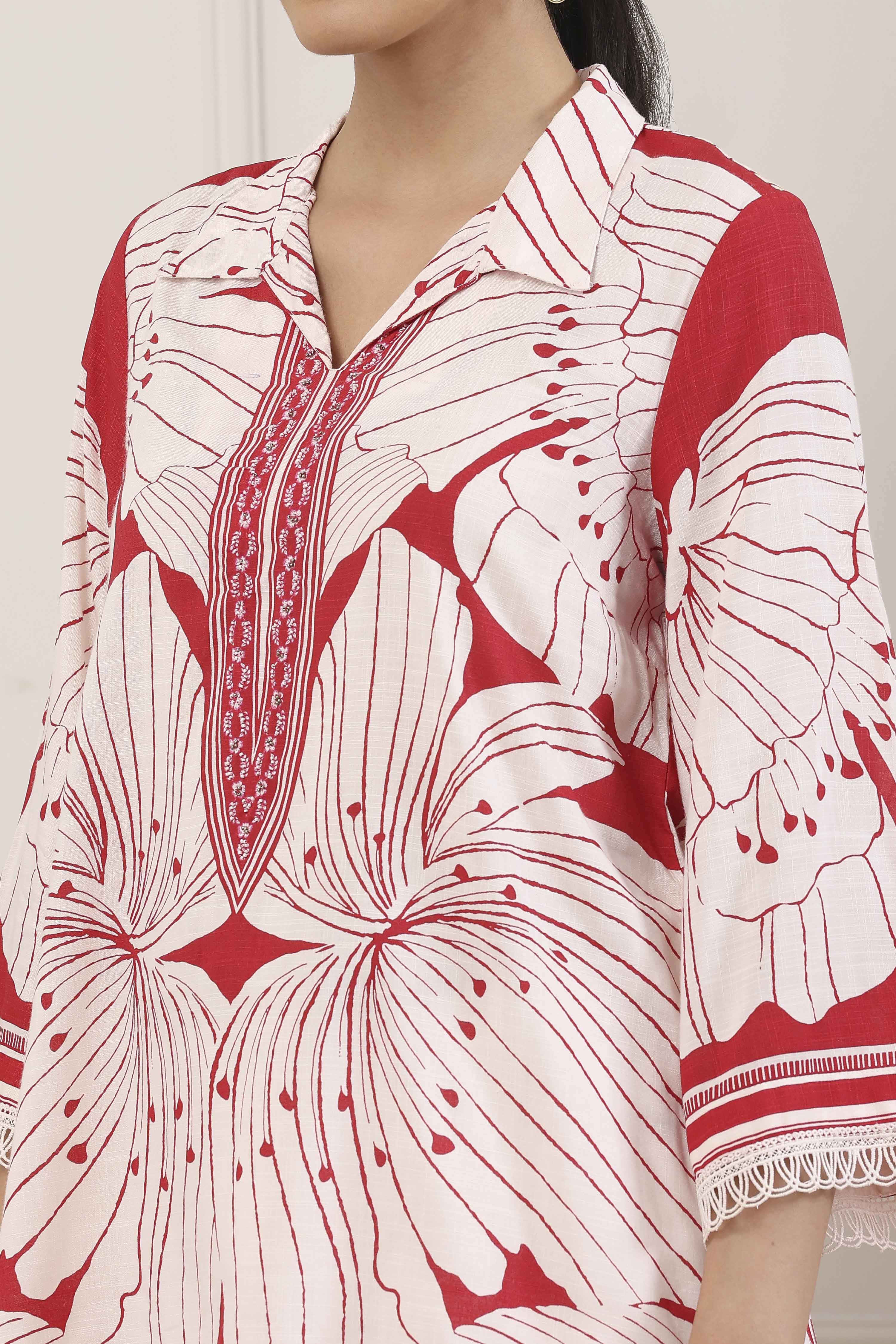 Red & White Floral Printed Straight Kurti image number 1