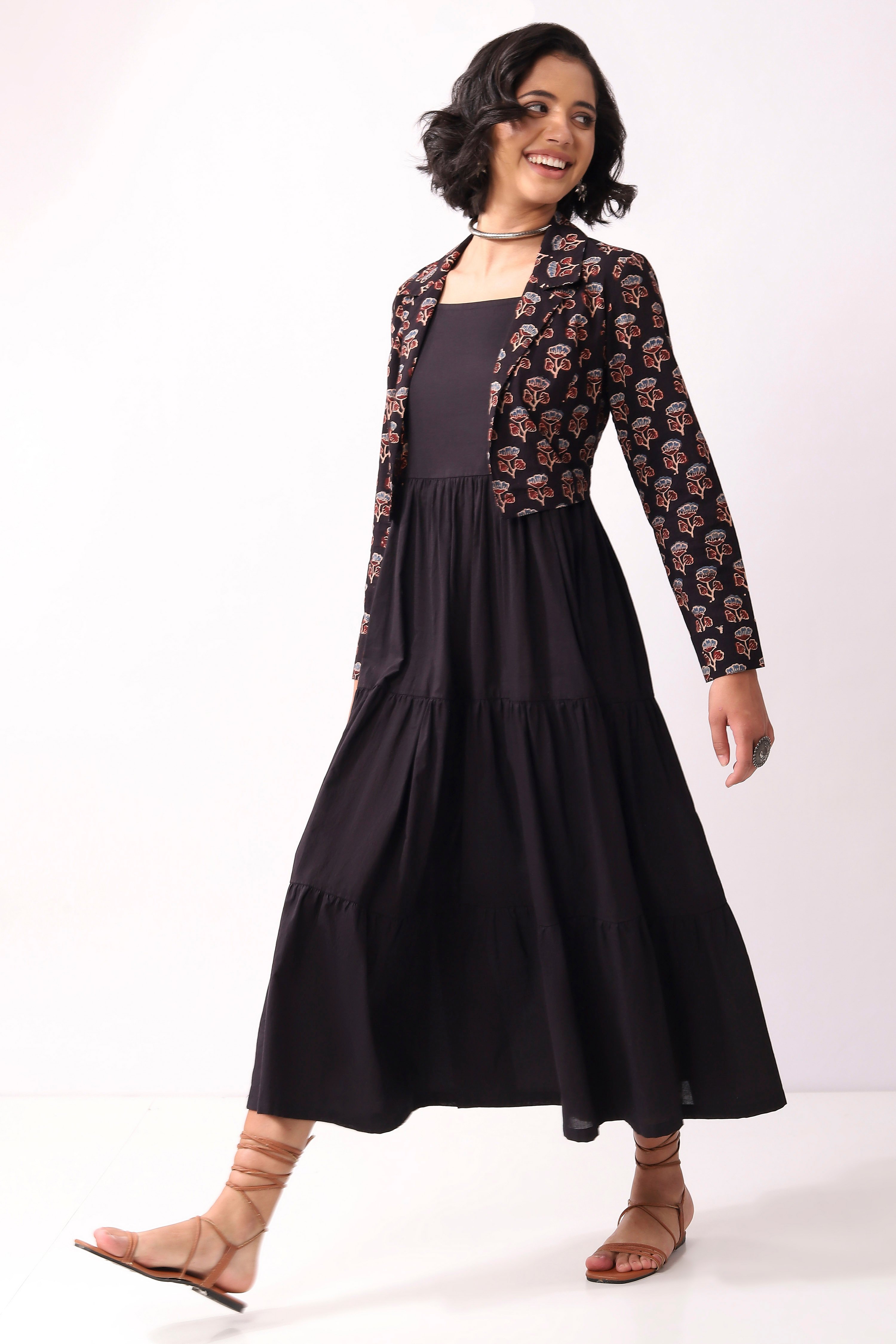 Black Cotton Midi Dress With Floral Crop Jacket image number 2