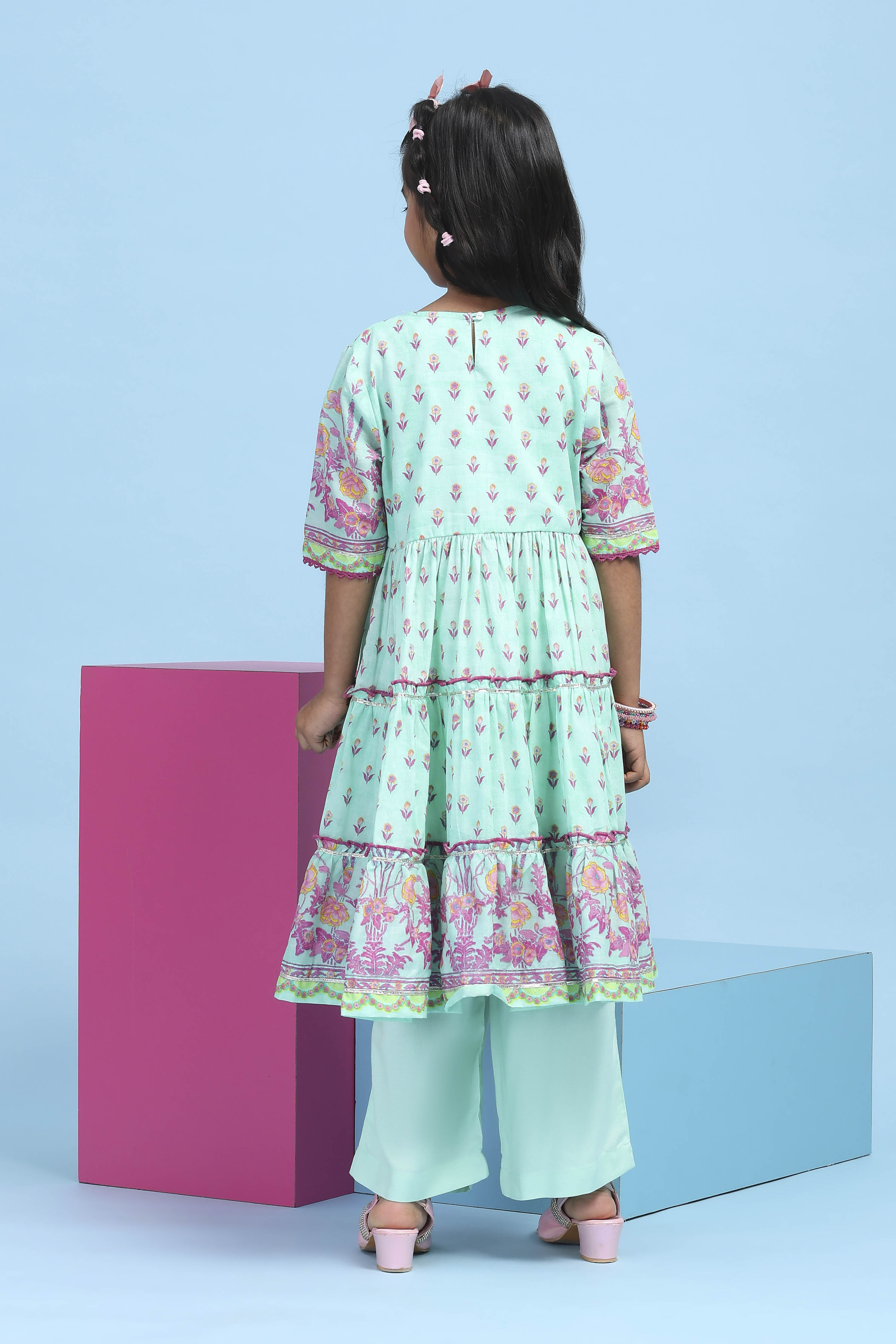 Sea-Green Cotton Printed Tiered Suit Set image number 4
