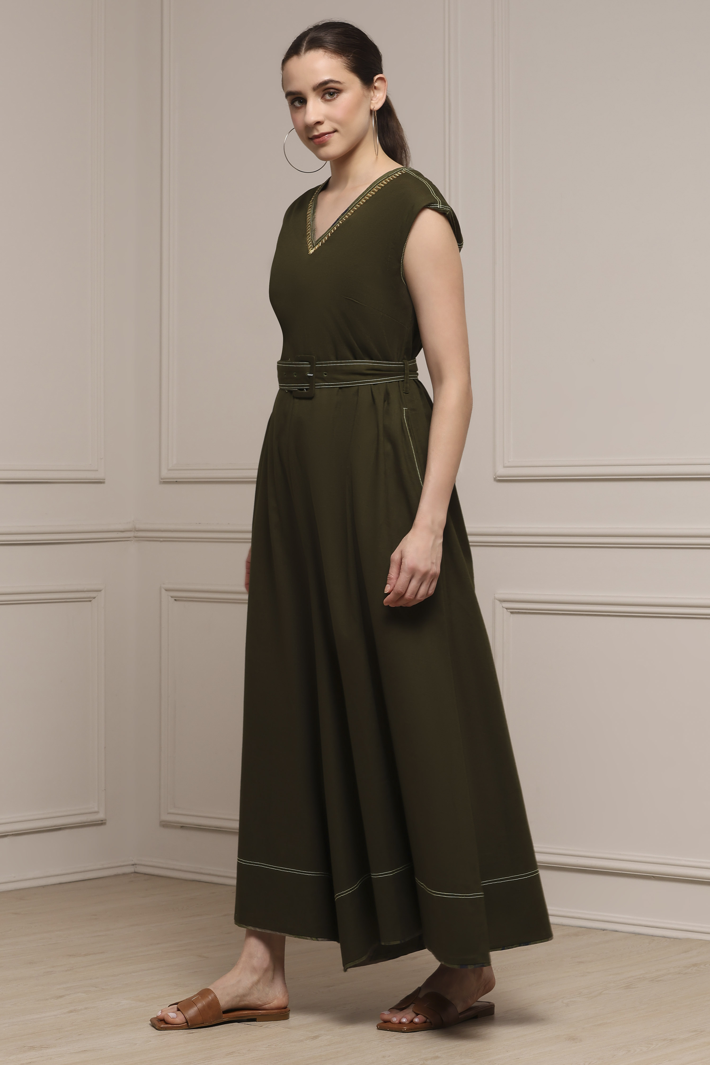 Olive Green Cotton Straight Solid Jumpsuit image number 2