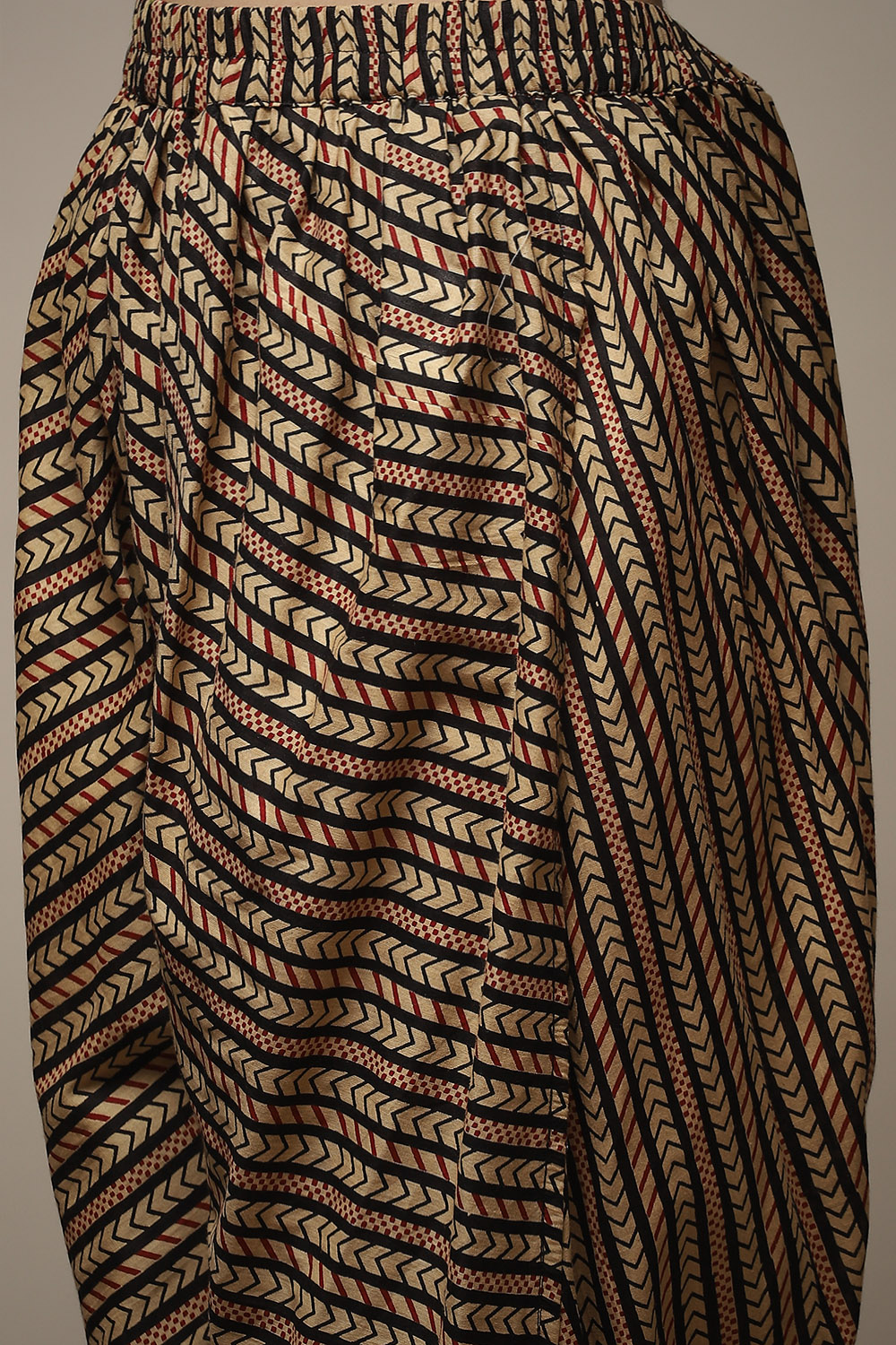 Black Cotton Hand Block Print Unstitched Suit Set image number 7
