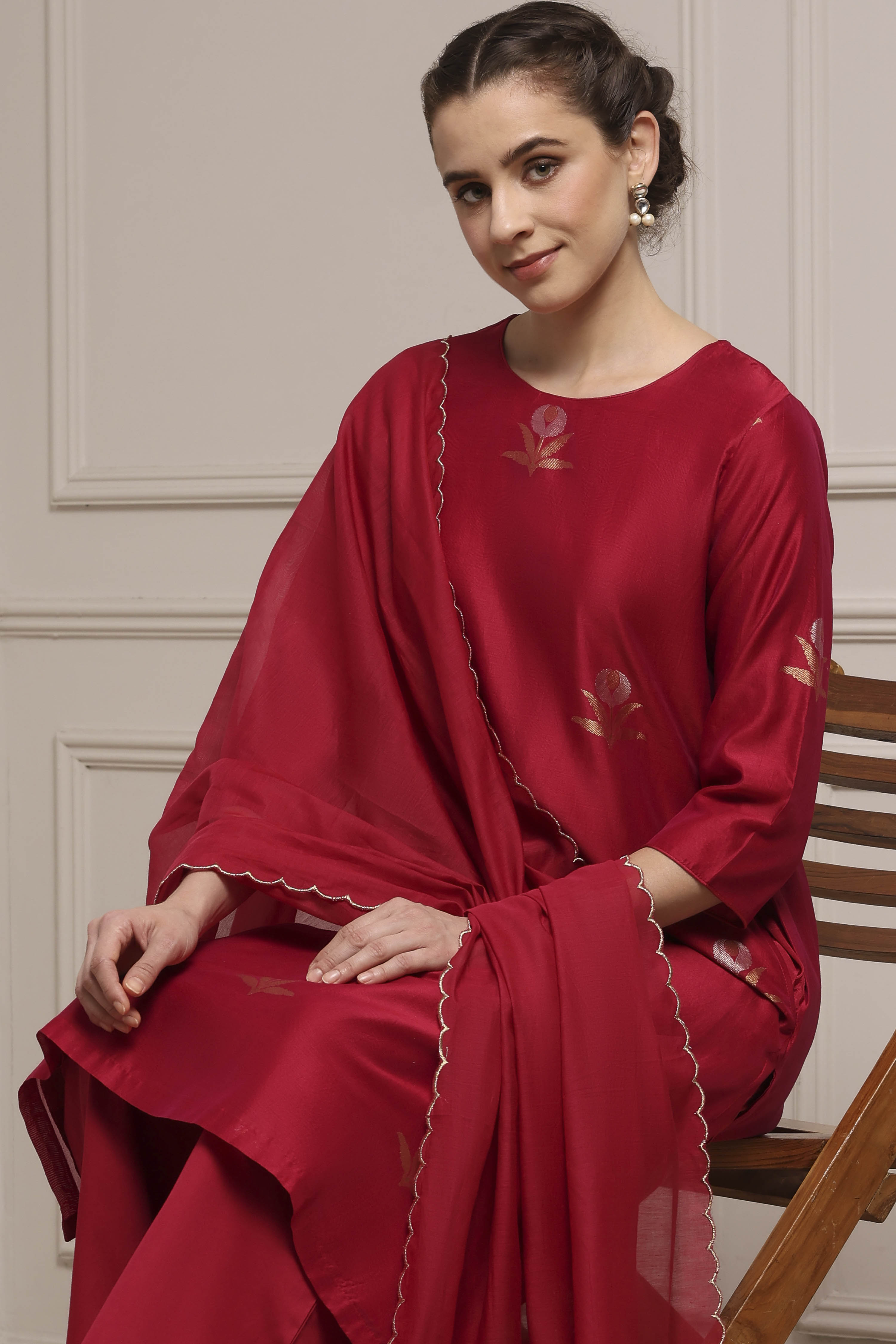 Red Chanderi Printed Straight Suit Set image number 7