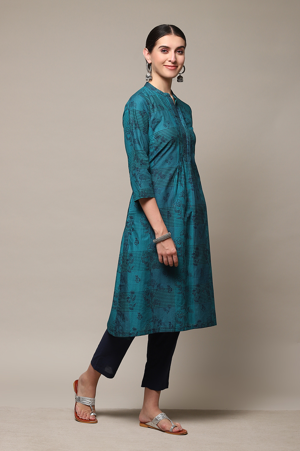 Maroon Cotton Flared 3 Piece Set image number 5