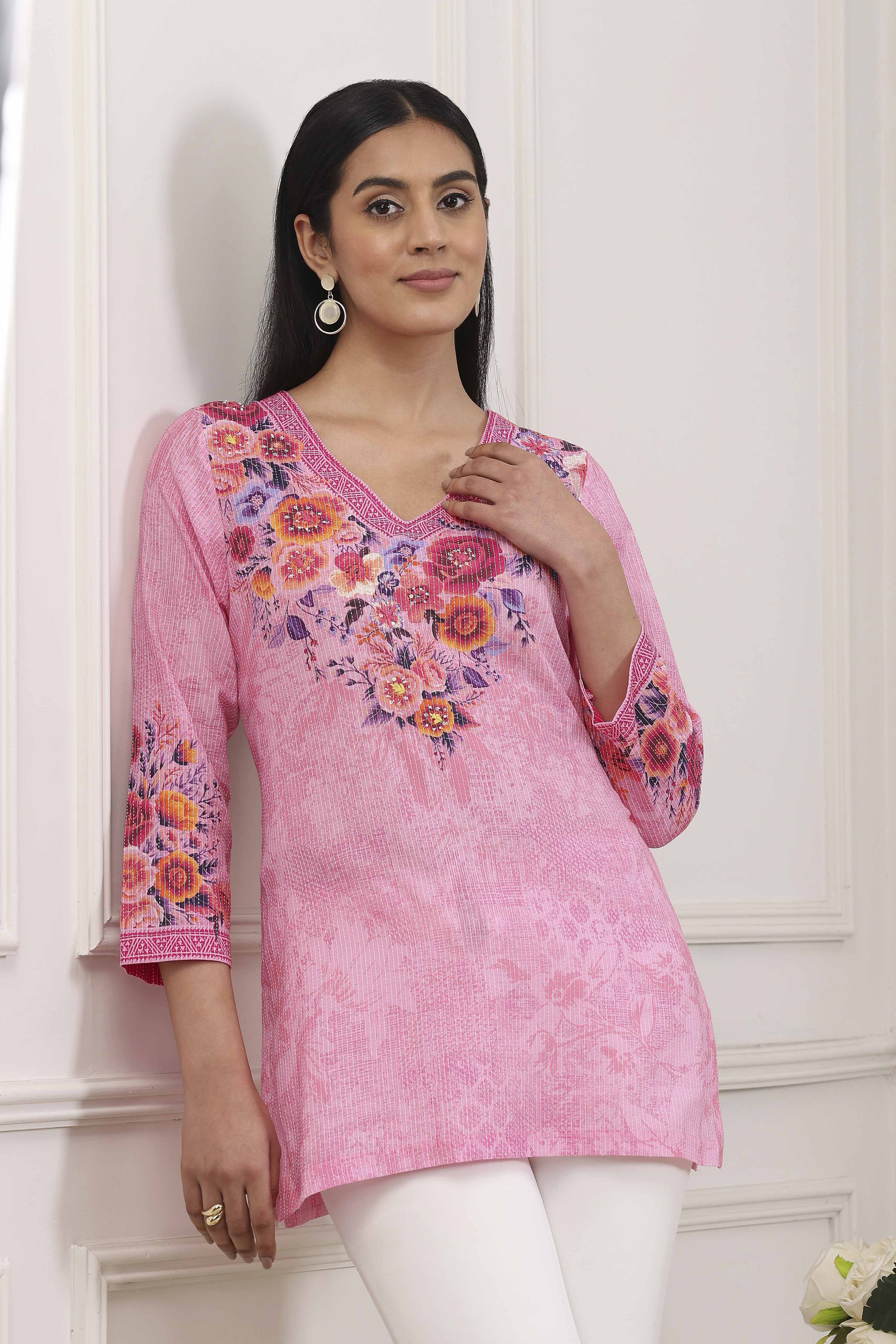 Pink Floral Printed Yoke Straight Kurti image number 0
