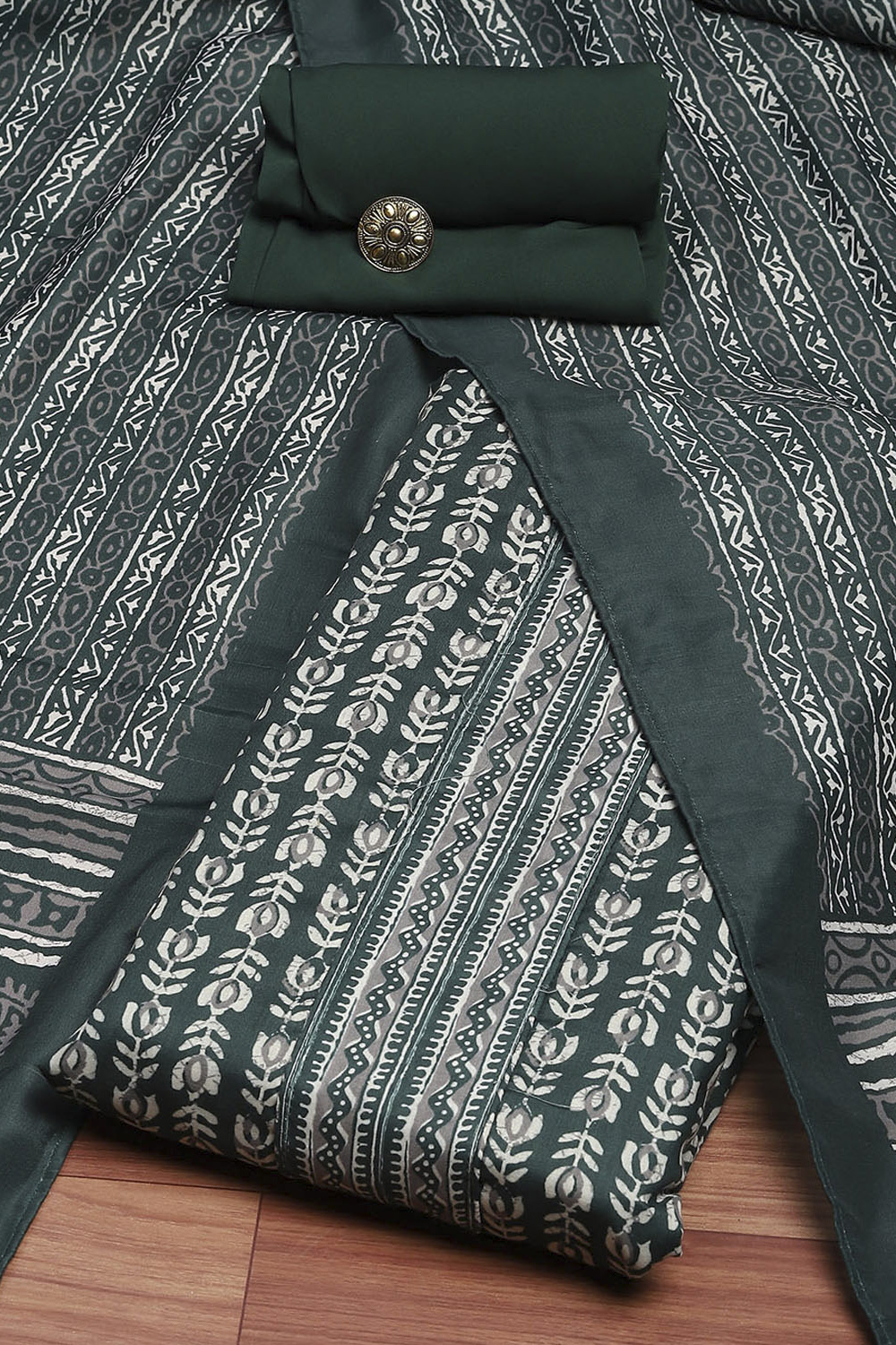 Red Cotton Blend Printed Unstitched Suit Set image number 0