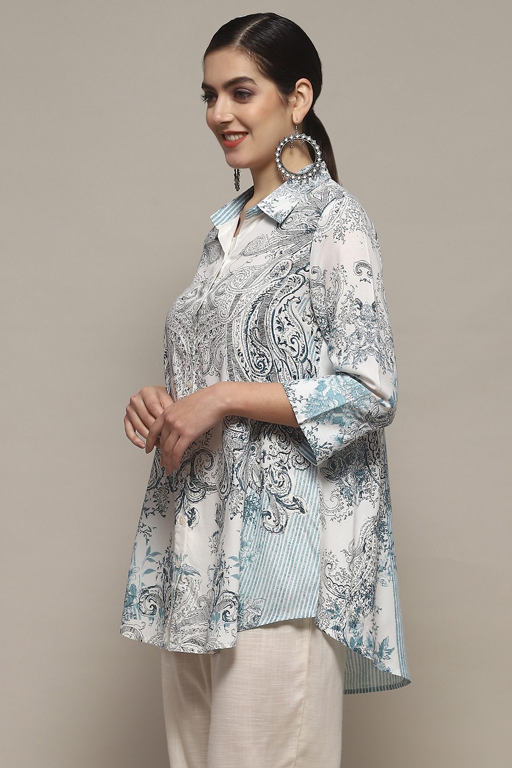 Yellow Viscose Straight Printed Shirt image number 2