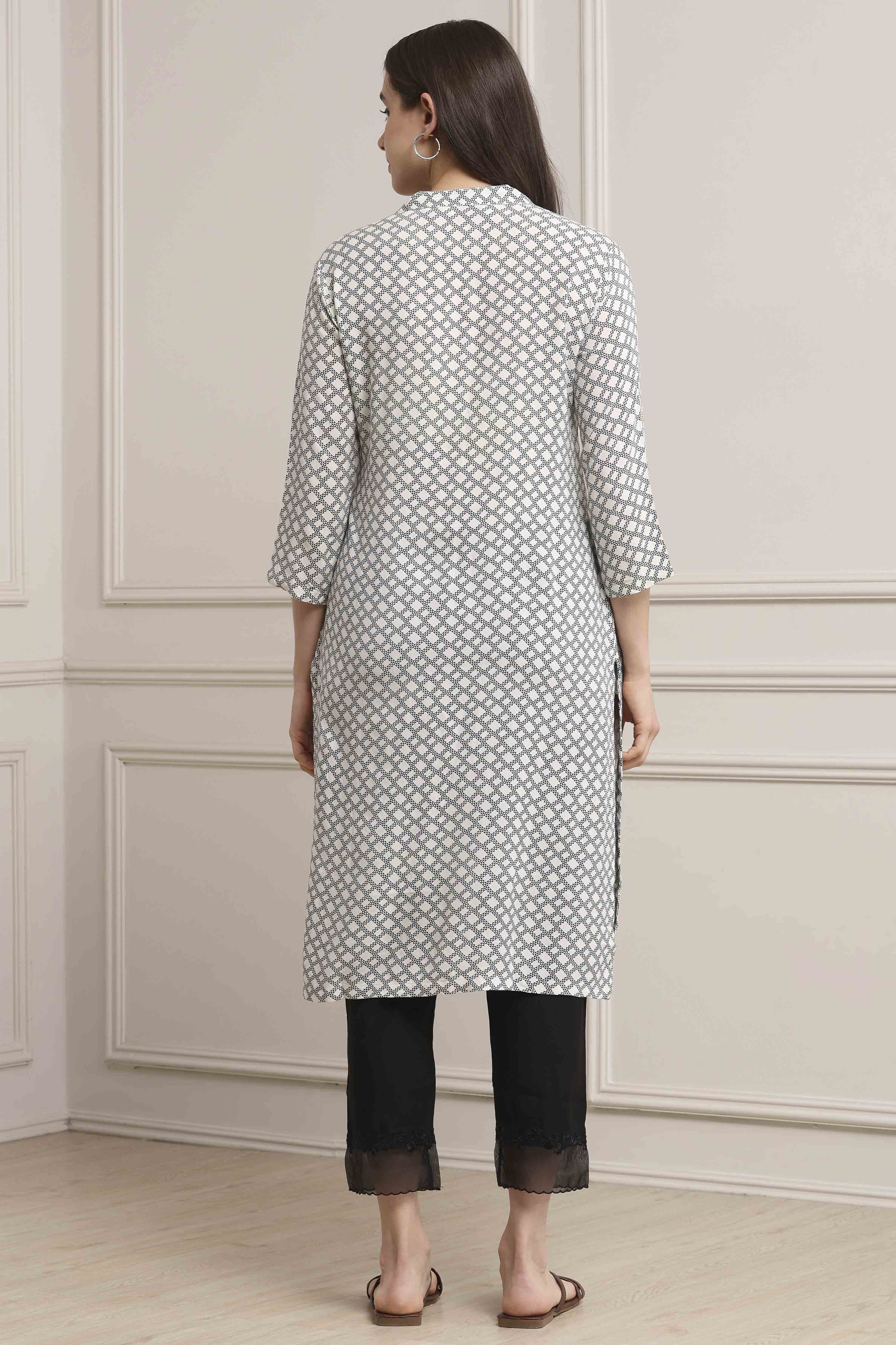 Black-White Viscose Rayon A-Line Kurta Pants Set image number 4