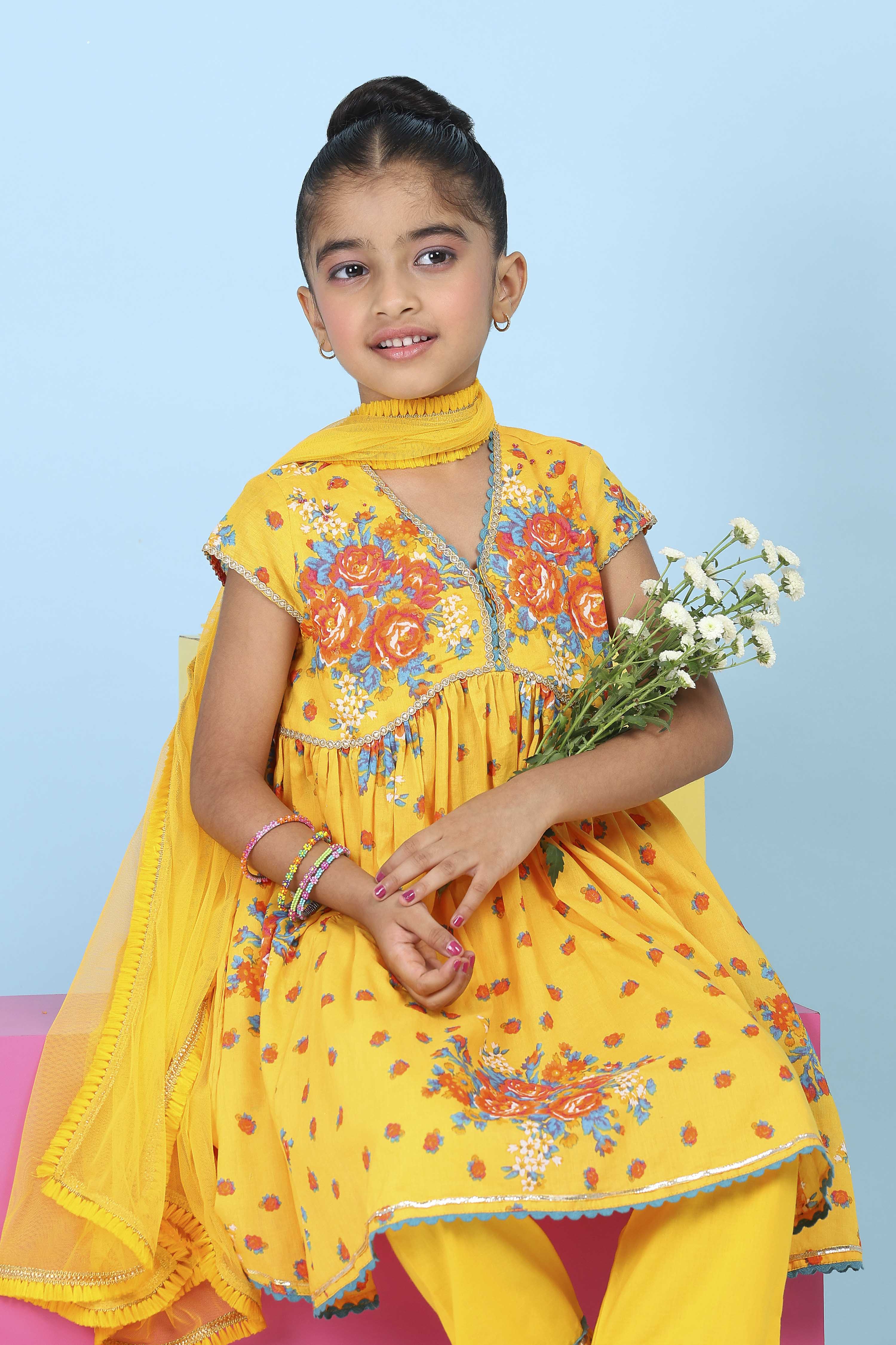 Yellow Cotton Floral Printed Anarkali Suit Set image number 9