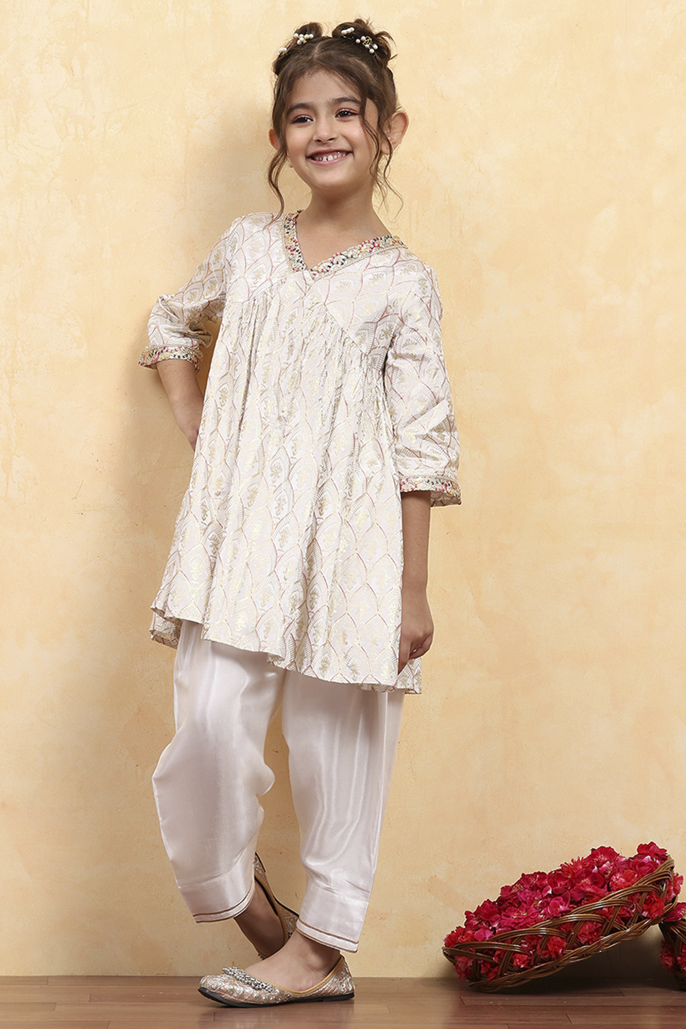 Green Viscose Rayon Printed Anarkali Kurta Pants Set image number 0