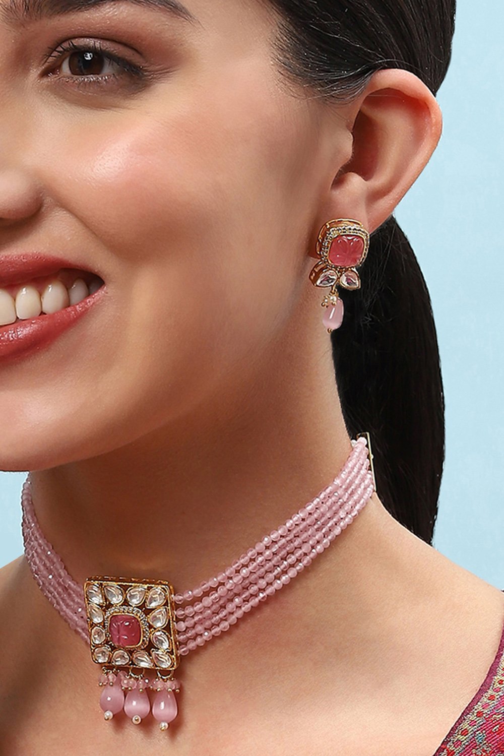 Light Pink Brass Necklace Set image number 3