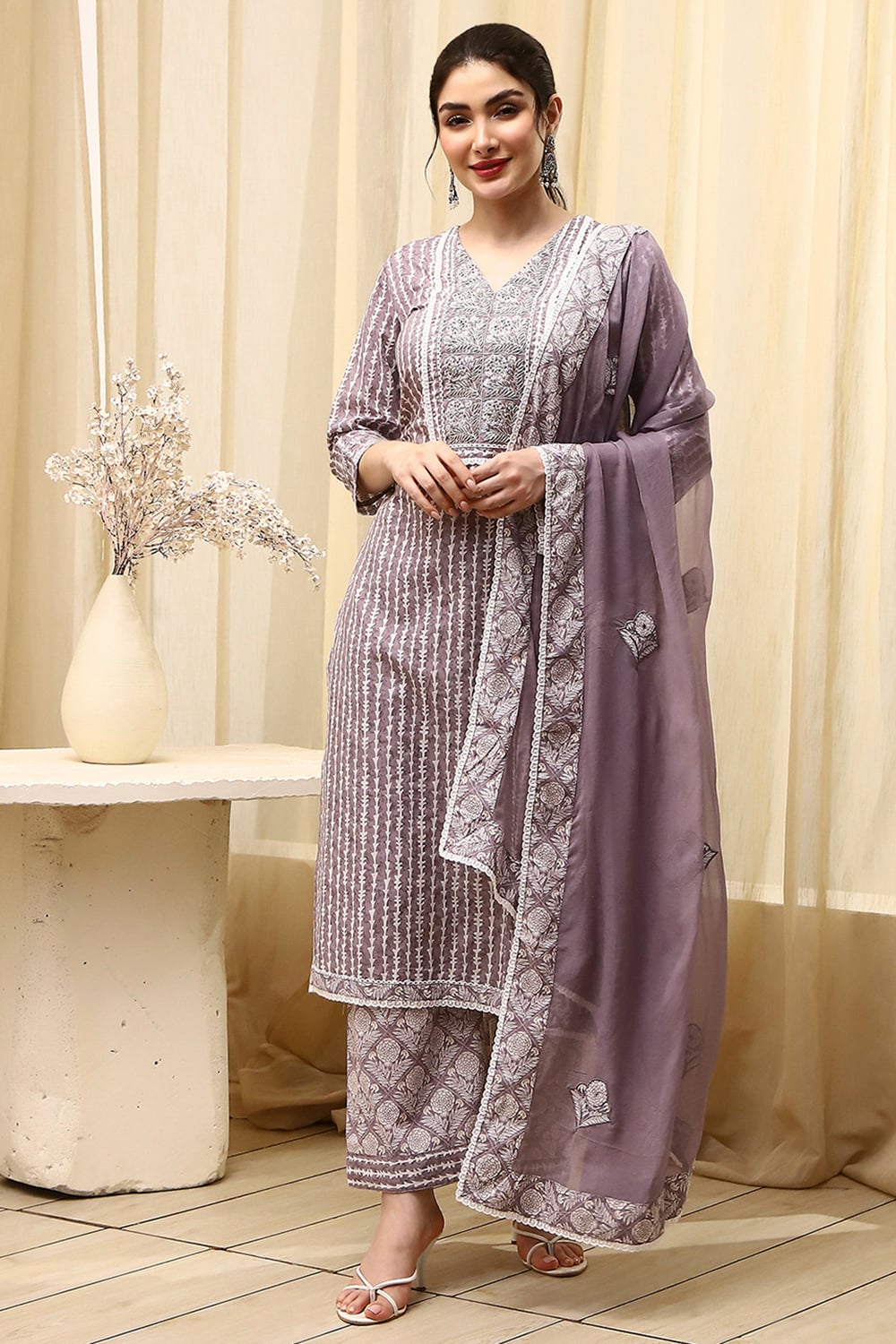Grey Cotton Printed Unstitched Suit Set image number 1