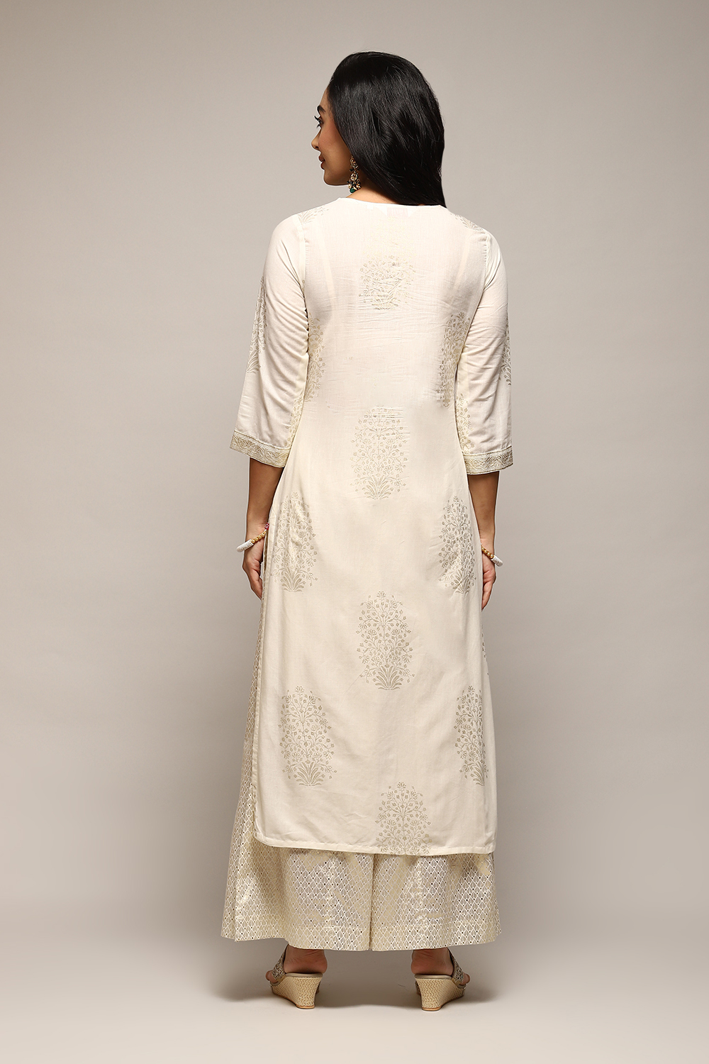 Navy Blue Cotton Straight Printed Kurta Capri Suit Set image number 4