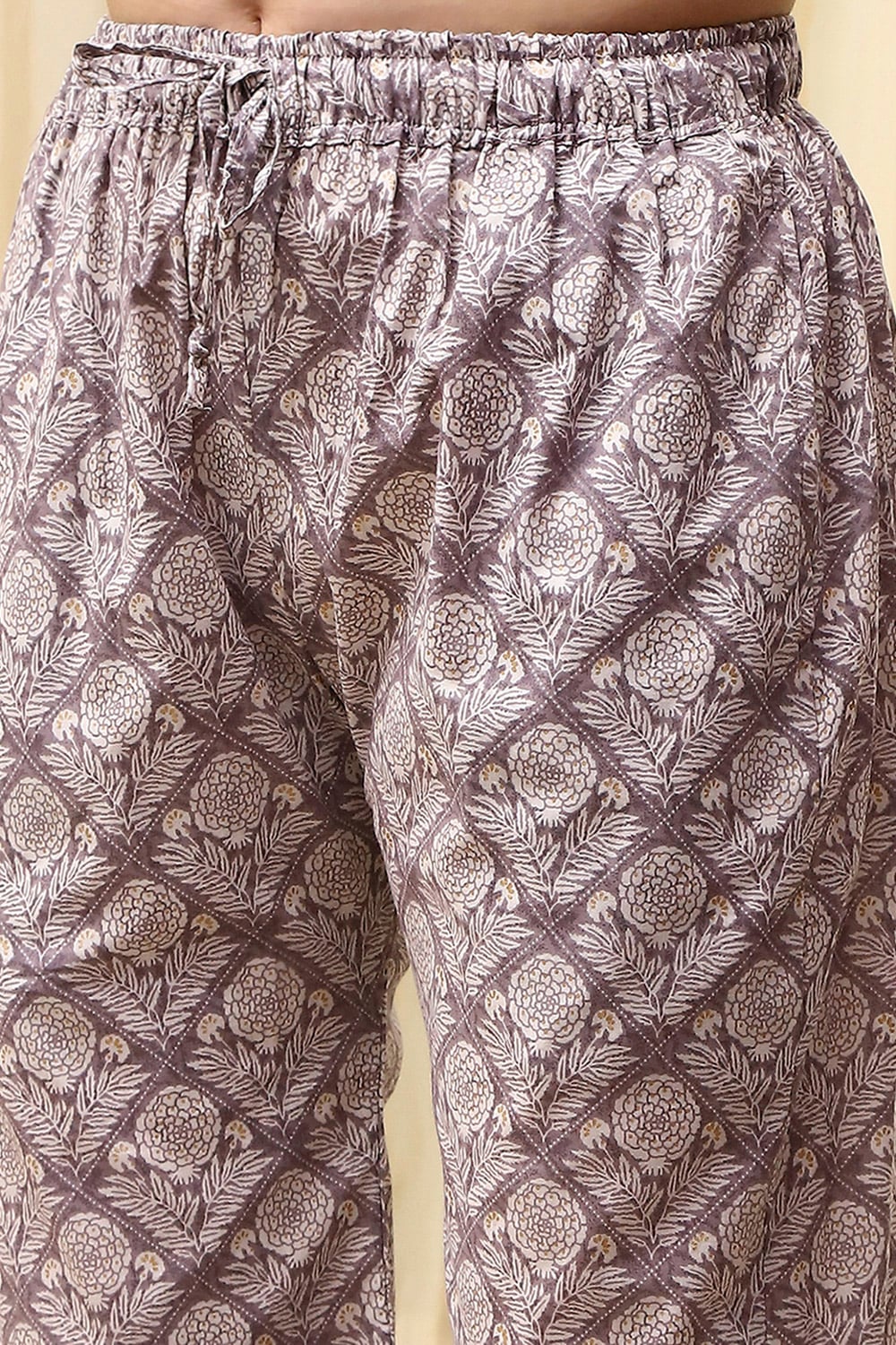 Grey Cotton Printed Unstitched Suit Set image number 3