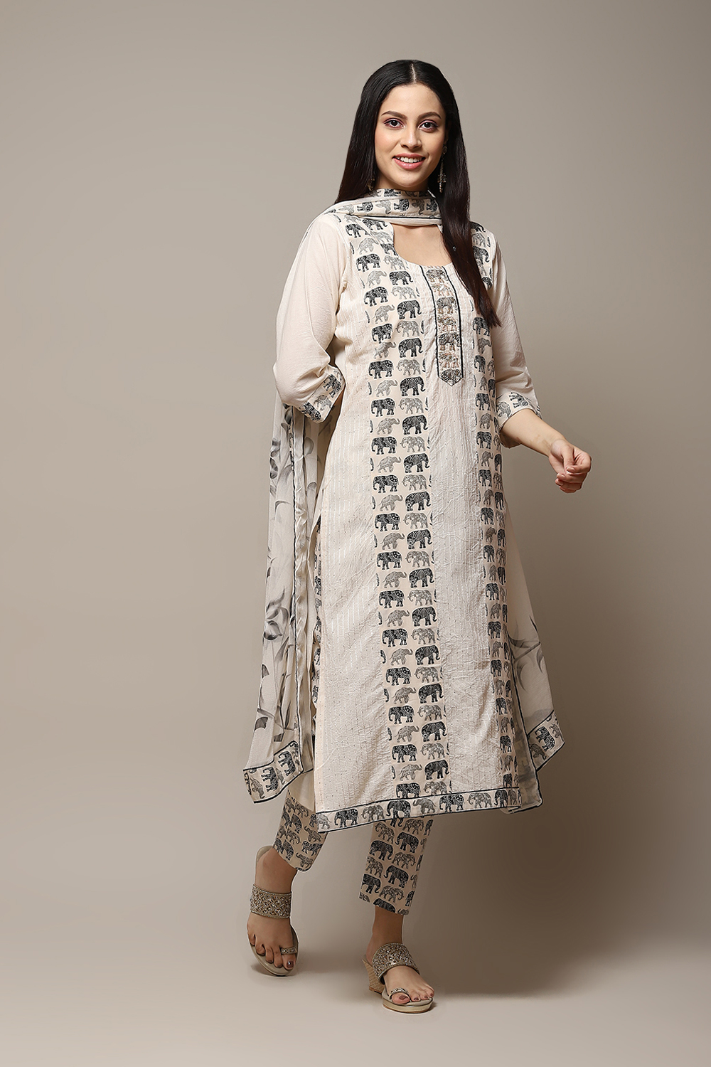 Off White Cotton Handloom Unstitched Suit Set image number 7