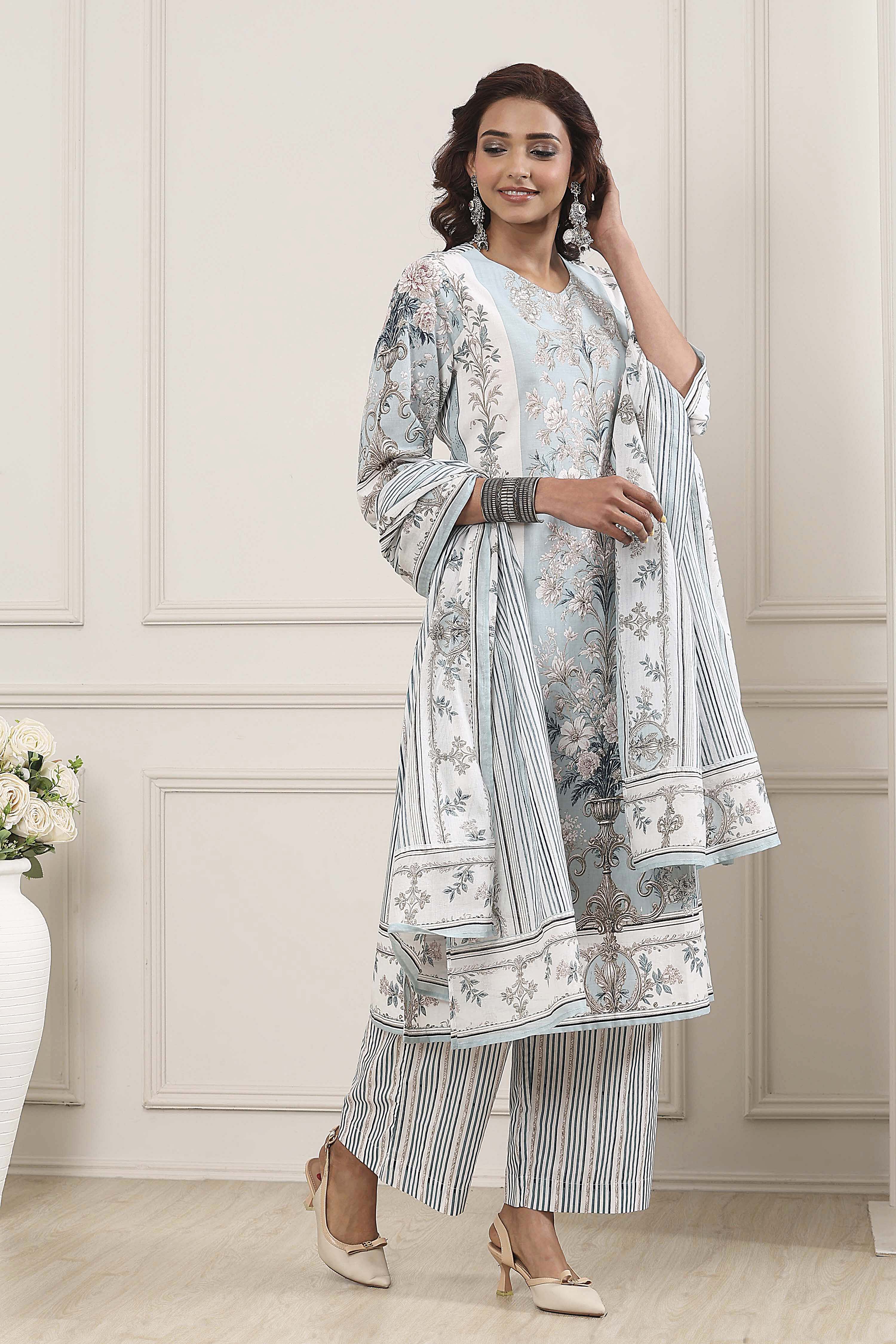 Turquoise Cotton Floral Printed Straight Suit Set image number 5
