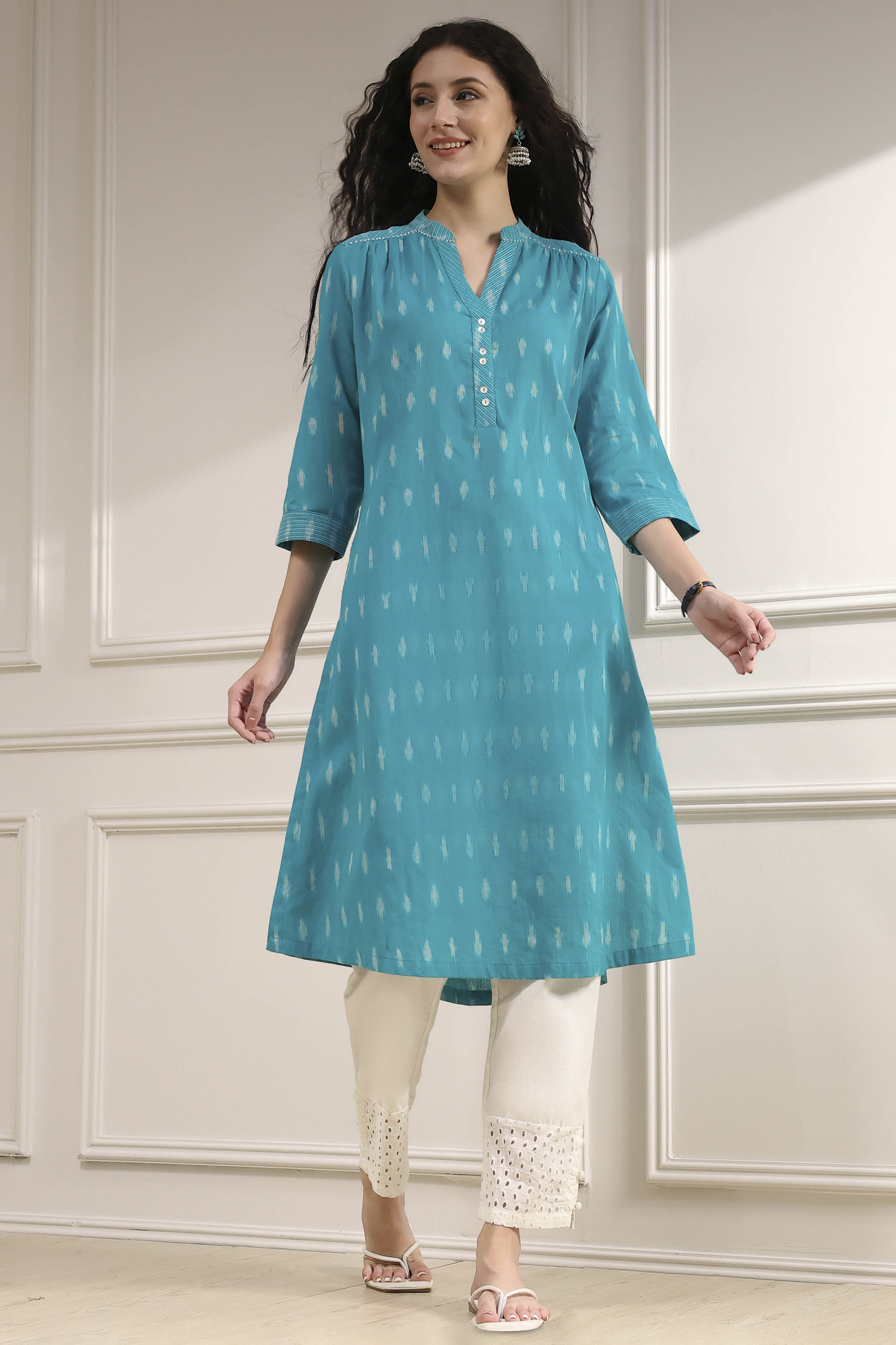 Blue Cotton Ikat Straight Kurta image number 0