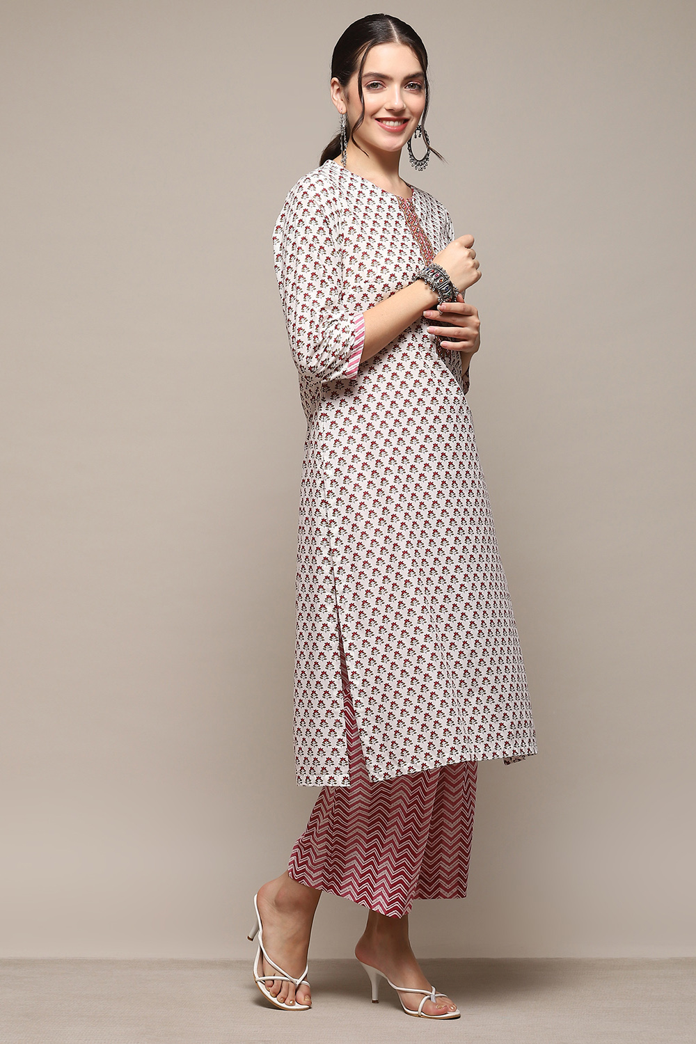 Off White Cambric Straight Kurta Palazzo Suit Set image number 5