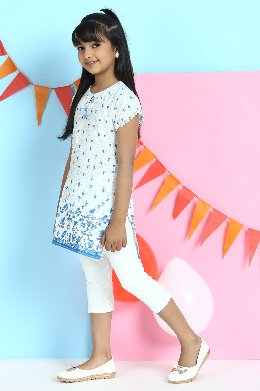 Off White Cotton Straight Printed Kurta image number 3