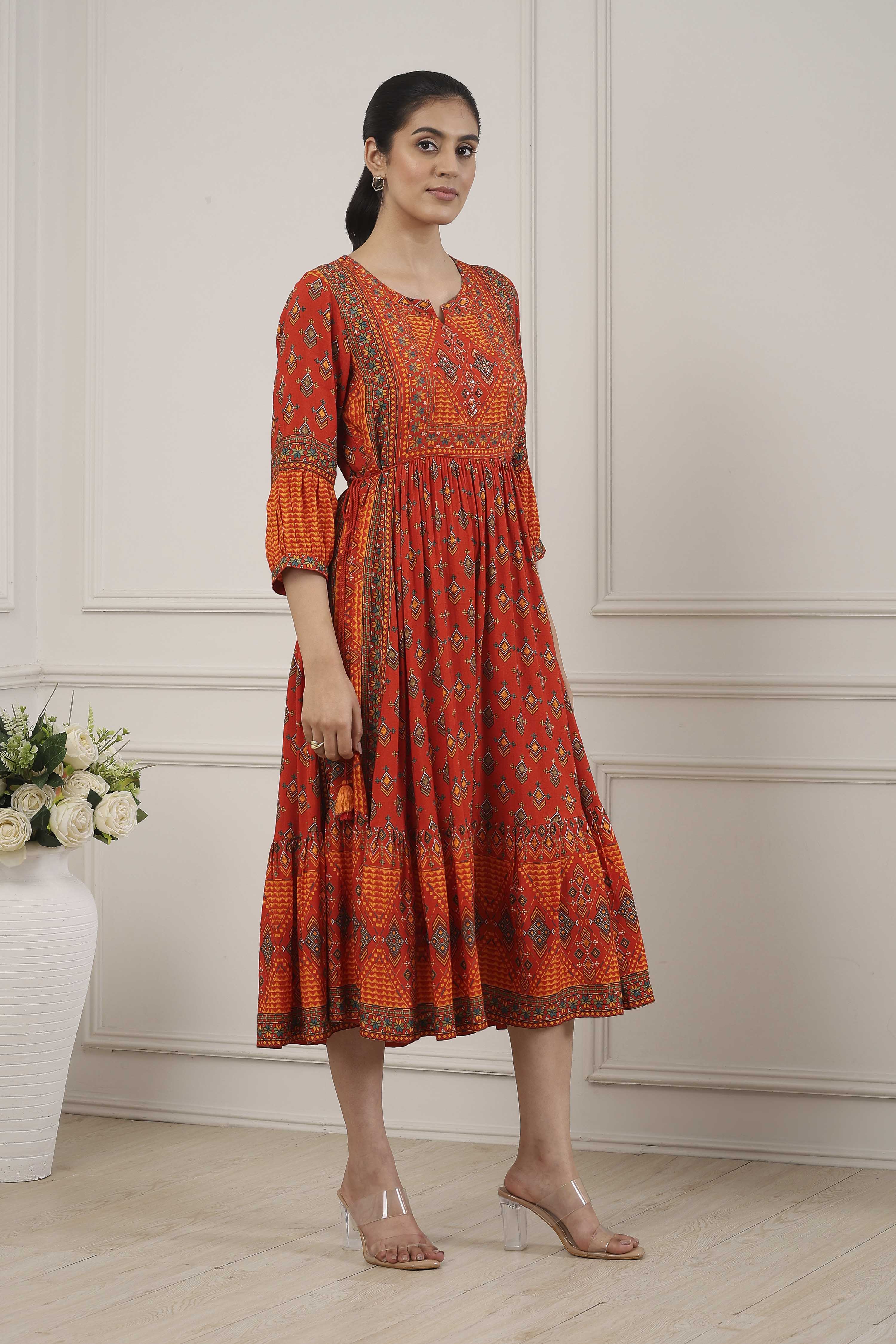 Rust Orange Ethnic Motif Printed Midi Dress image number 4