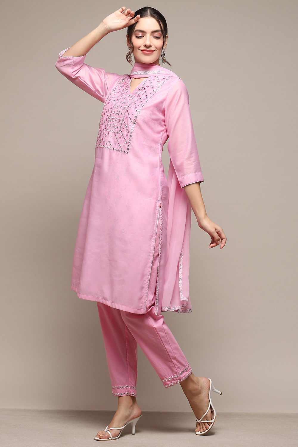 Powder Blue Cambric Narrow Kurta Pant Suit Set image number 4