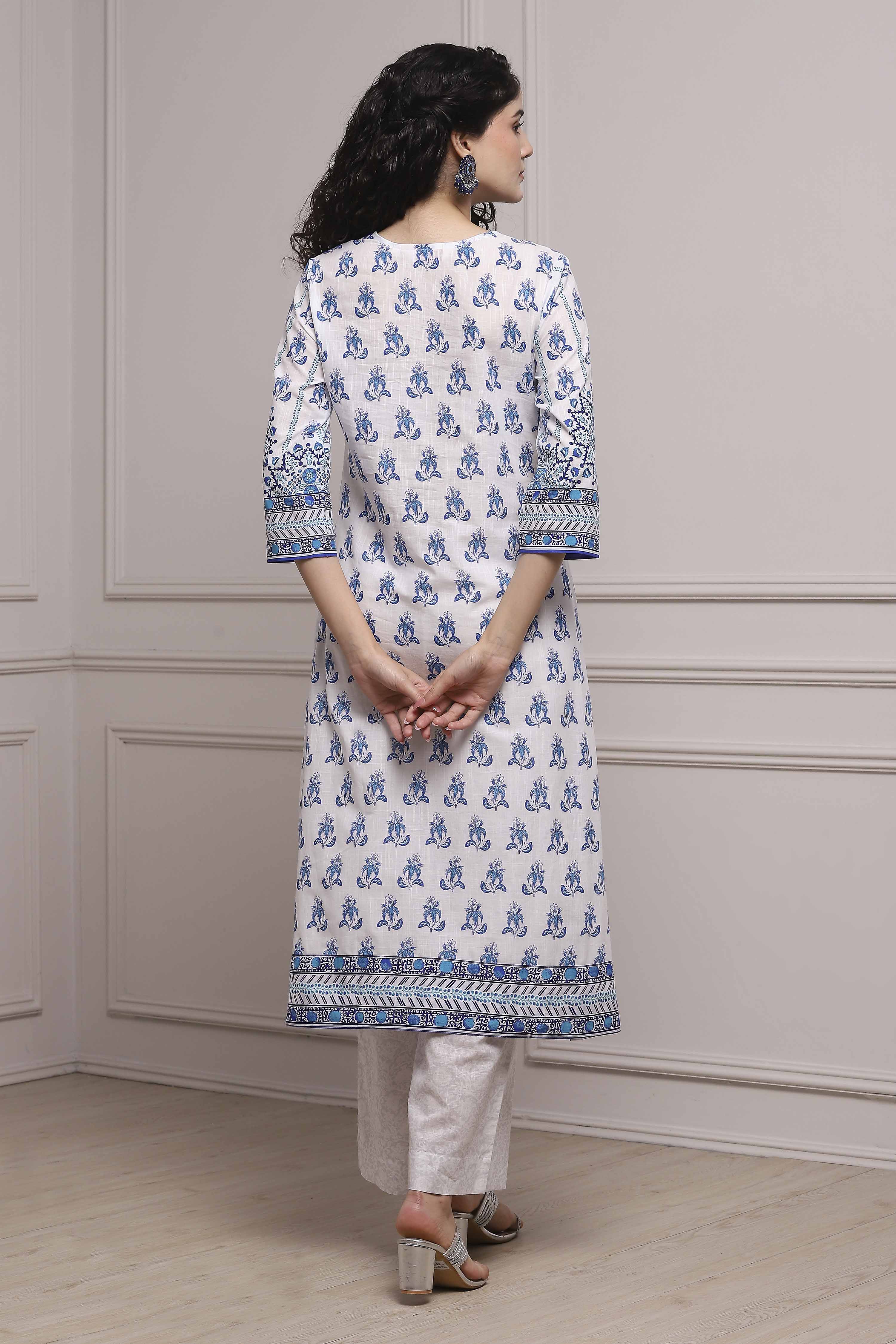 White and Blue Cotton Printed Straight Suit Set image number 4