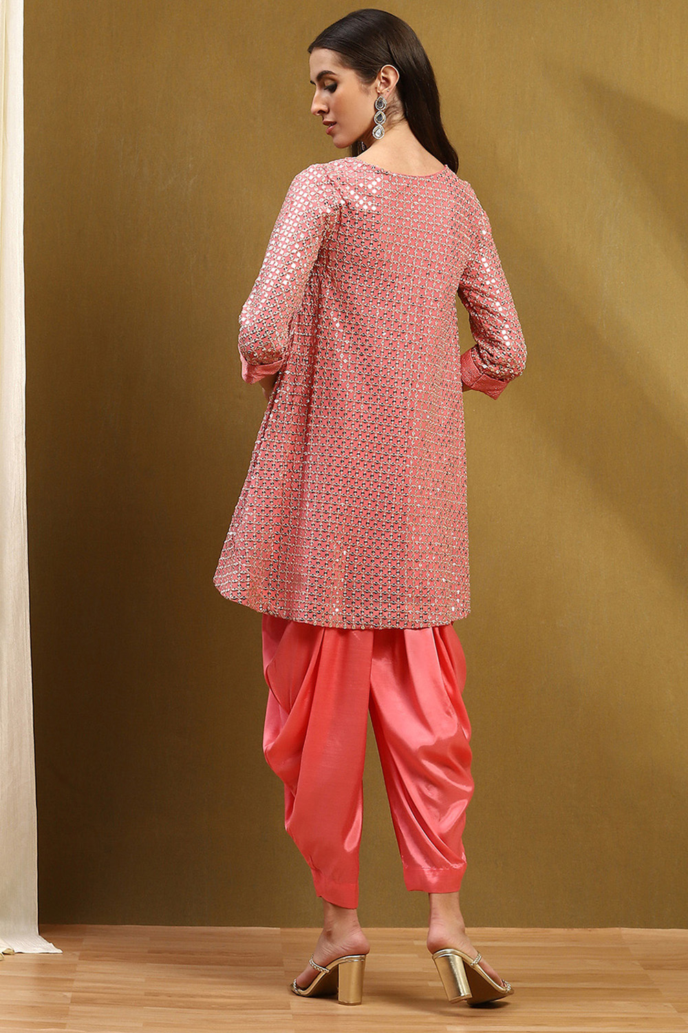 Aqua Blue Viscose Blend Embellished Asymmetric Kurta Set image number 4
