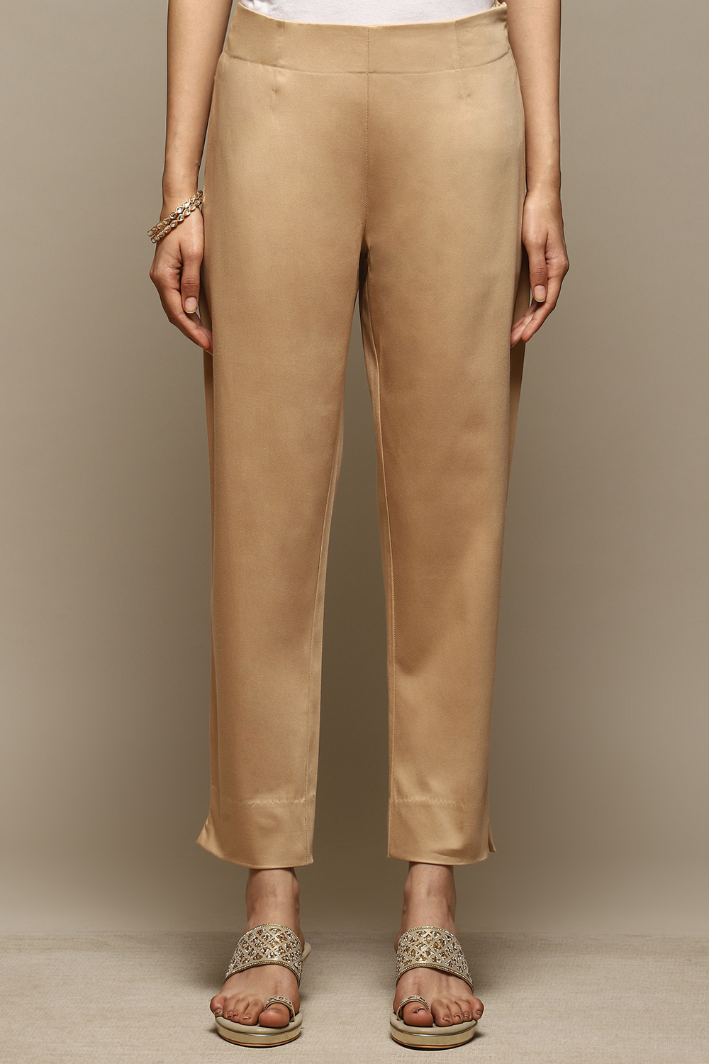 Black Cotton Relaxed Pant image number 5