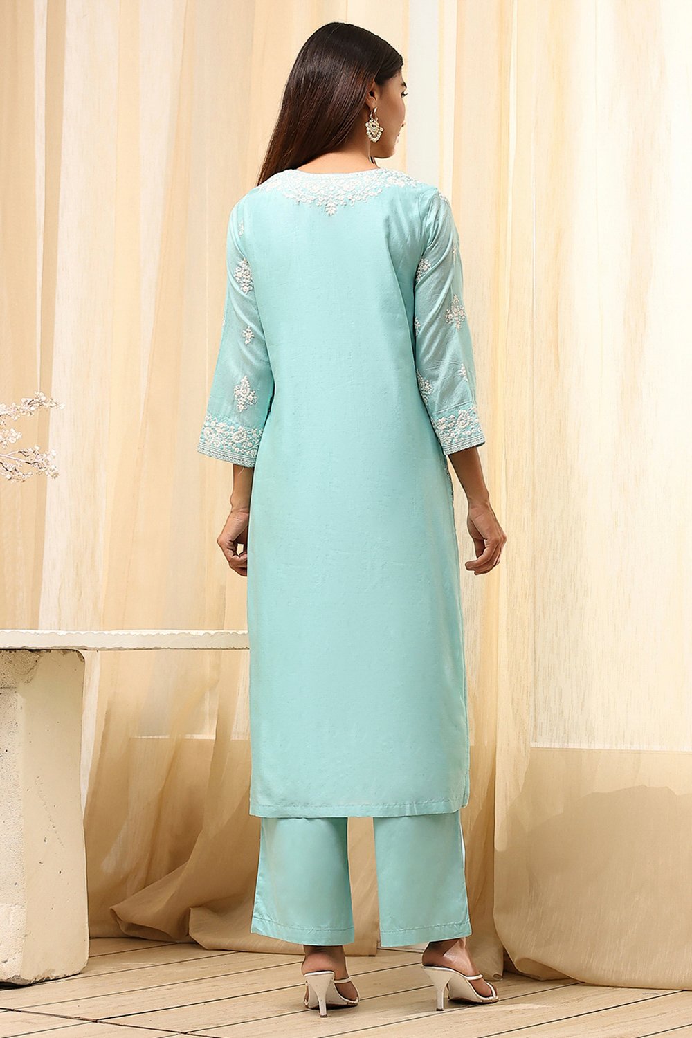Aqua Cotton Silk Embroidered Straight Suit Set image number 5