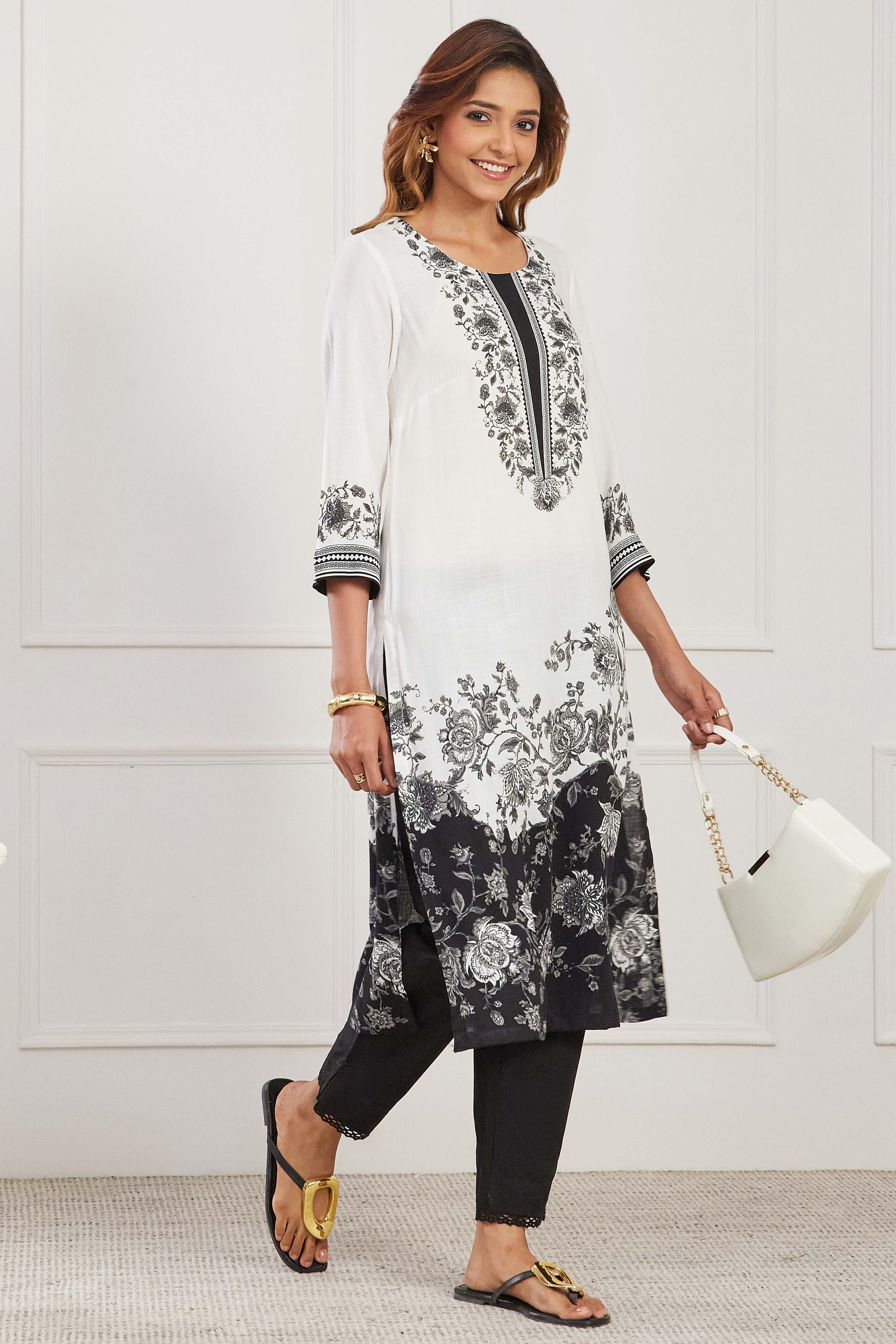 Blue Viscose Rayon Straight Kurta image number 2