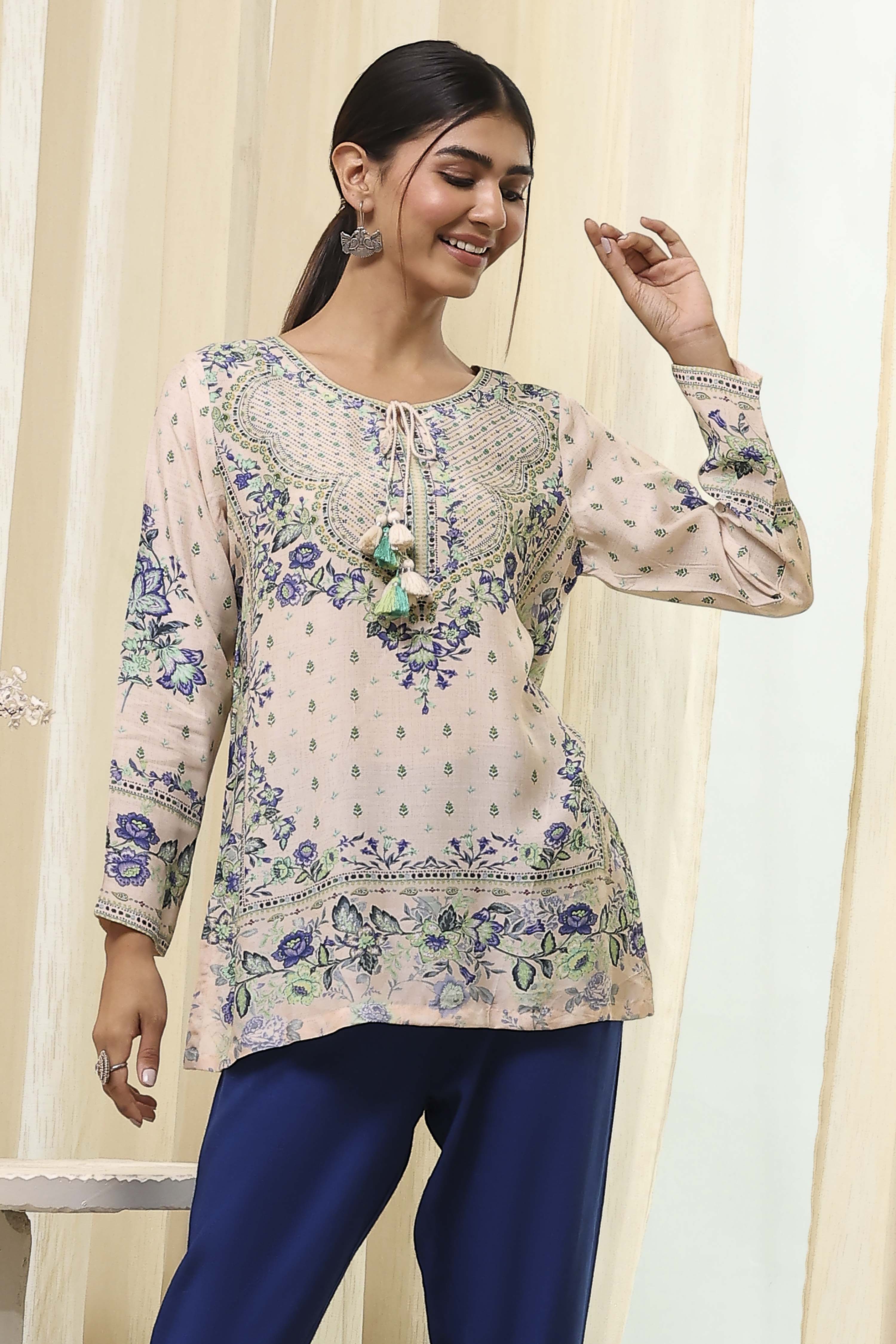 Off-White and Pink Modal Blend Straight Short Kurta image number 4