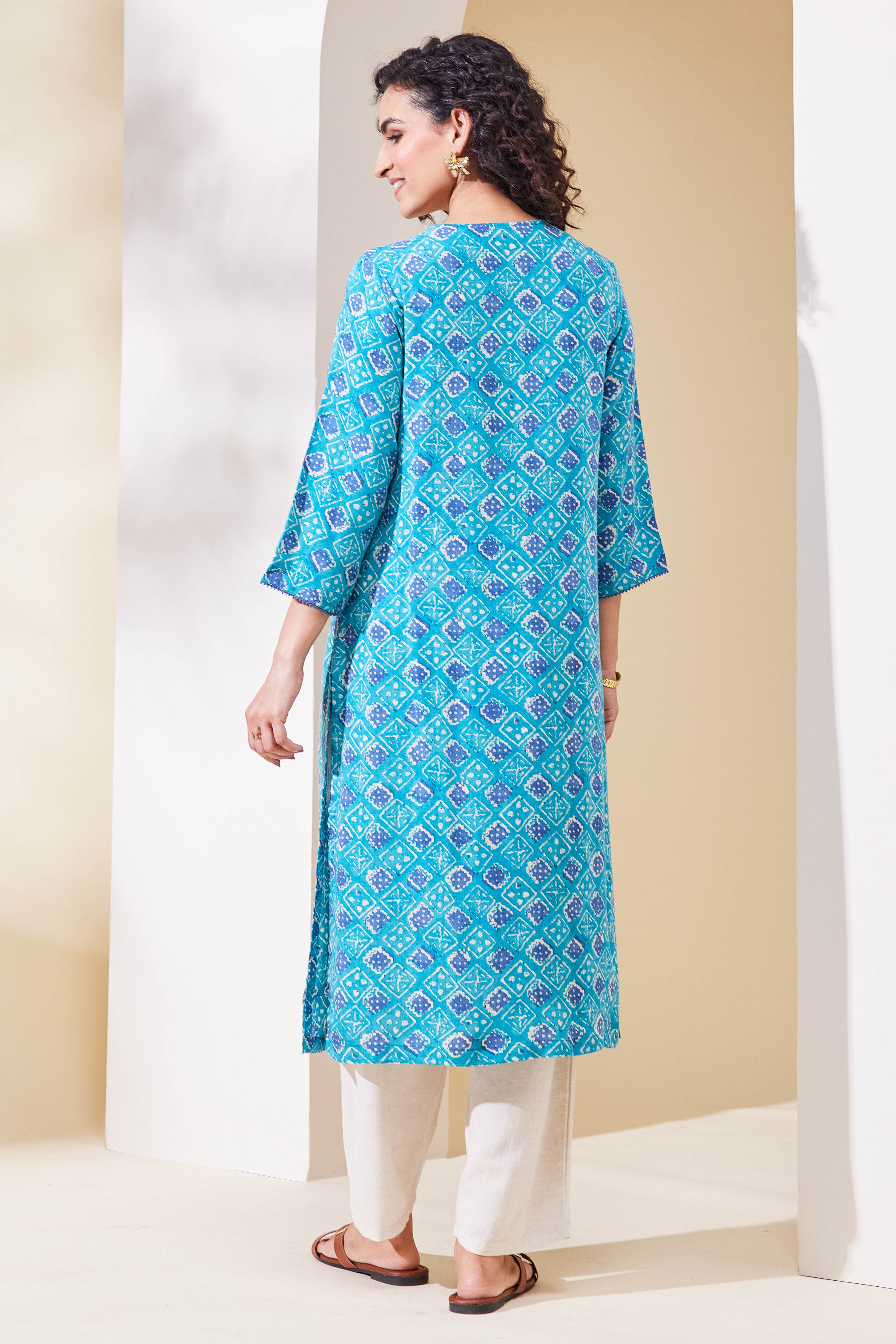 Grey Viscose Rayon Straight Kurta image number 3