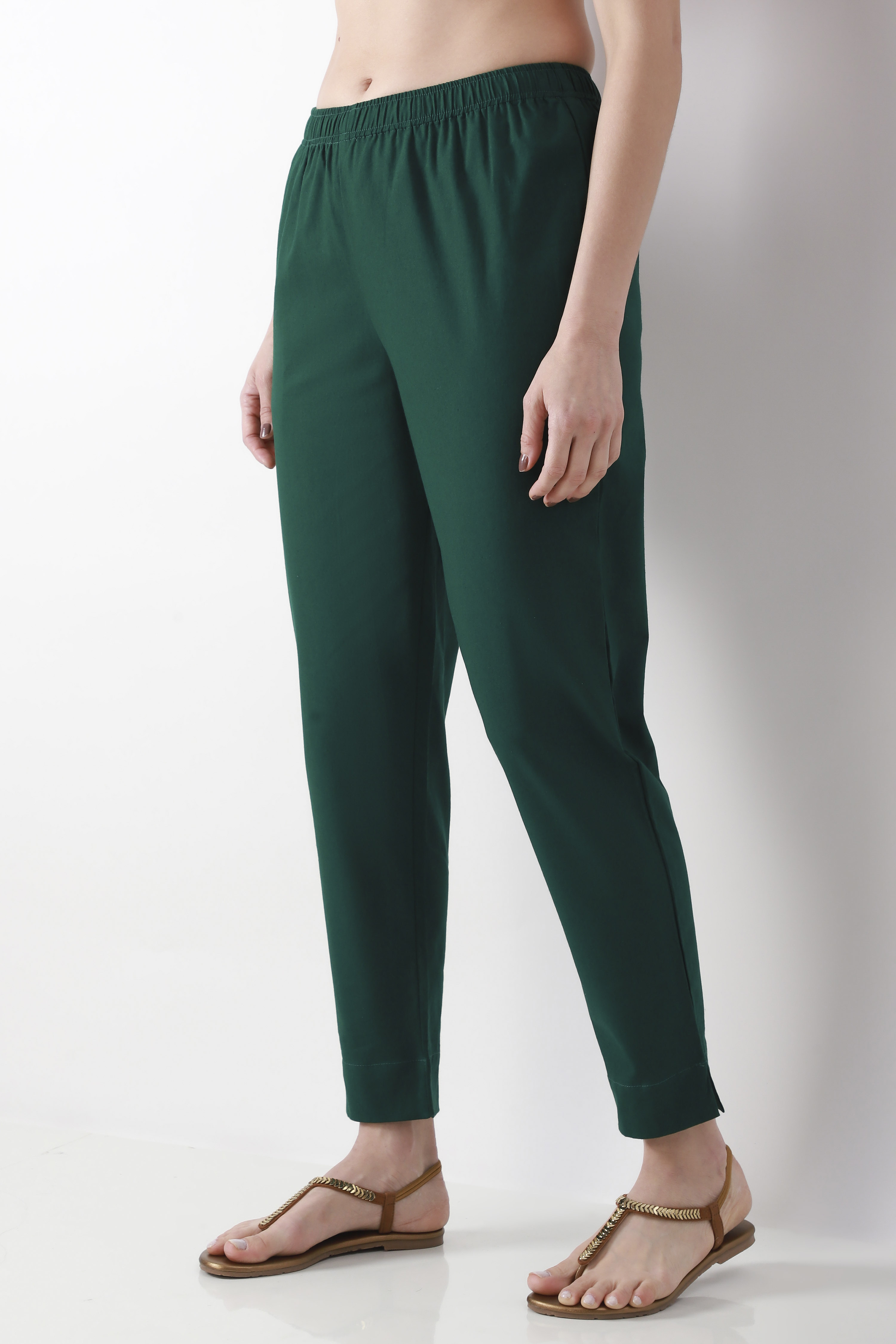Bottle Green Cotton Solid Fitted Pants image number 2