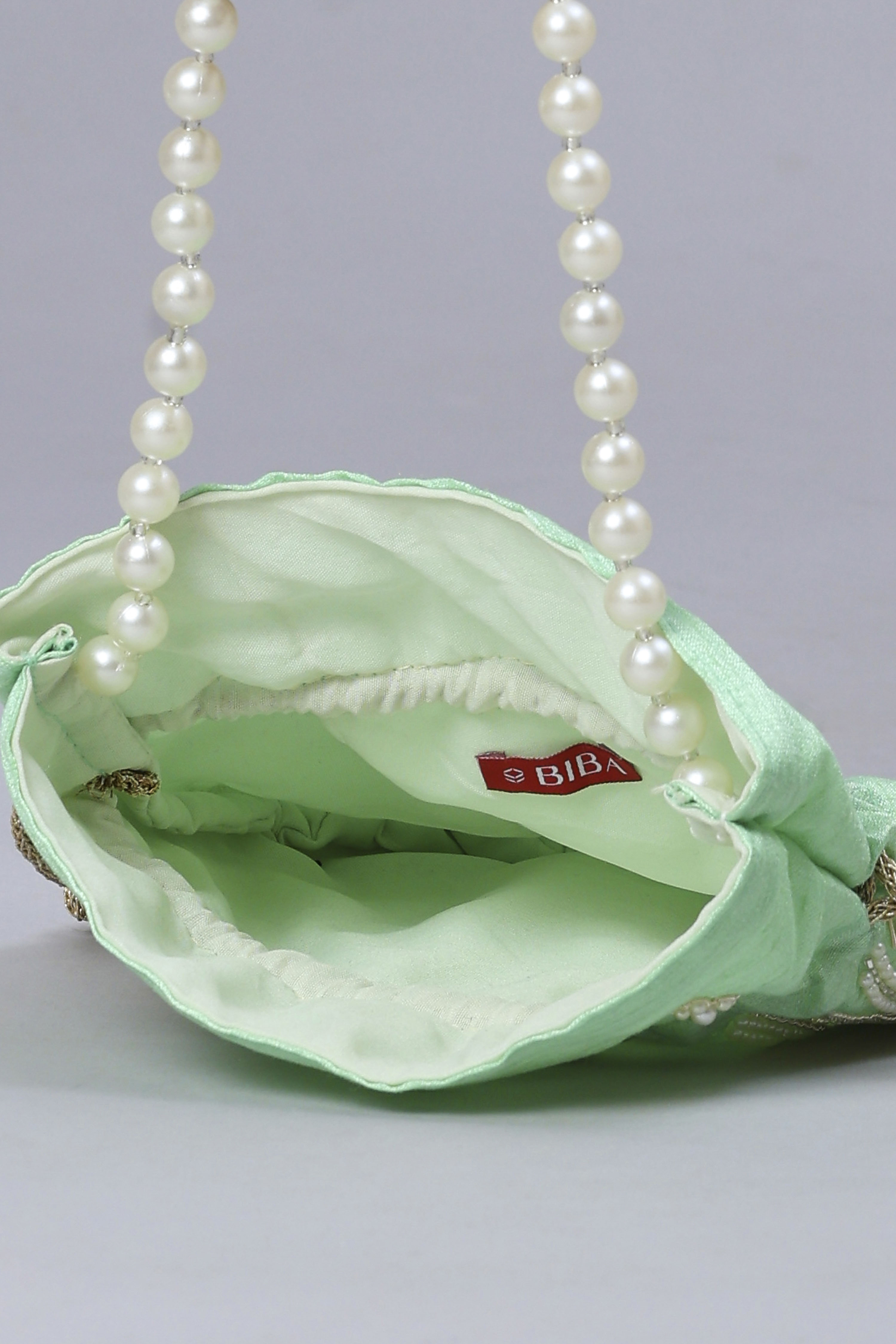 Green Fabric Potli Bag image number 5