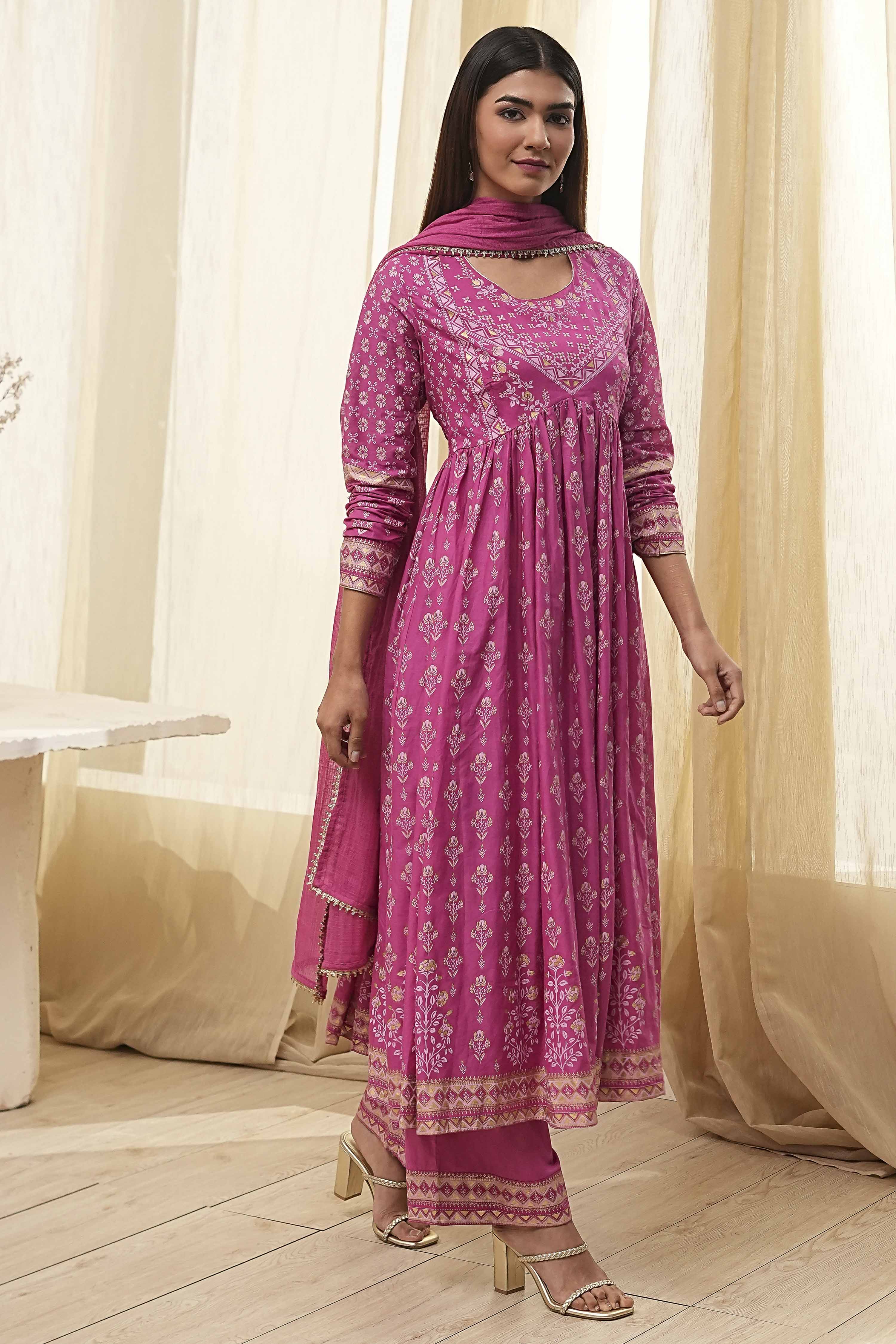 Onion Pink Cotton Printed Anarkali Suit Set image number 4