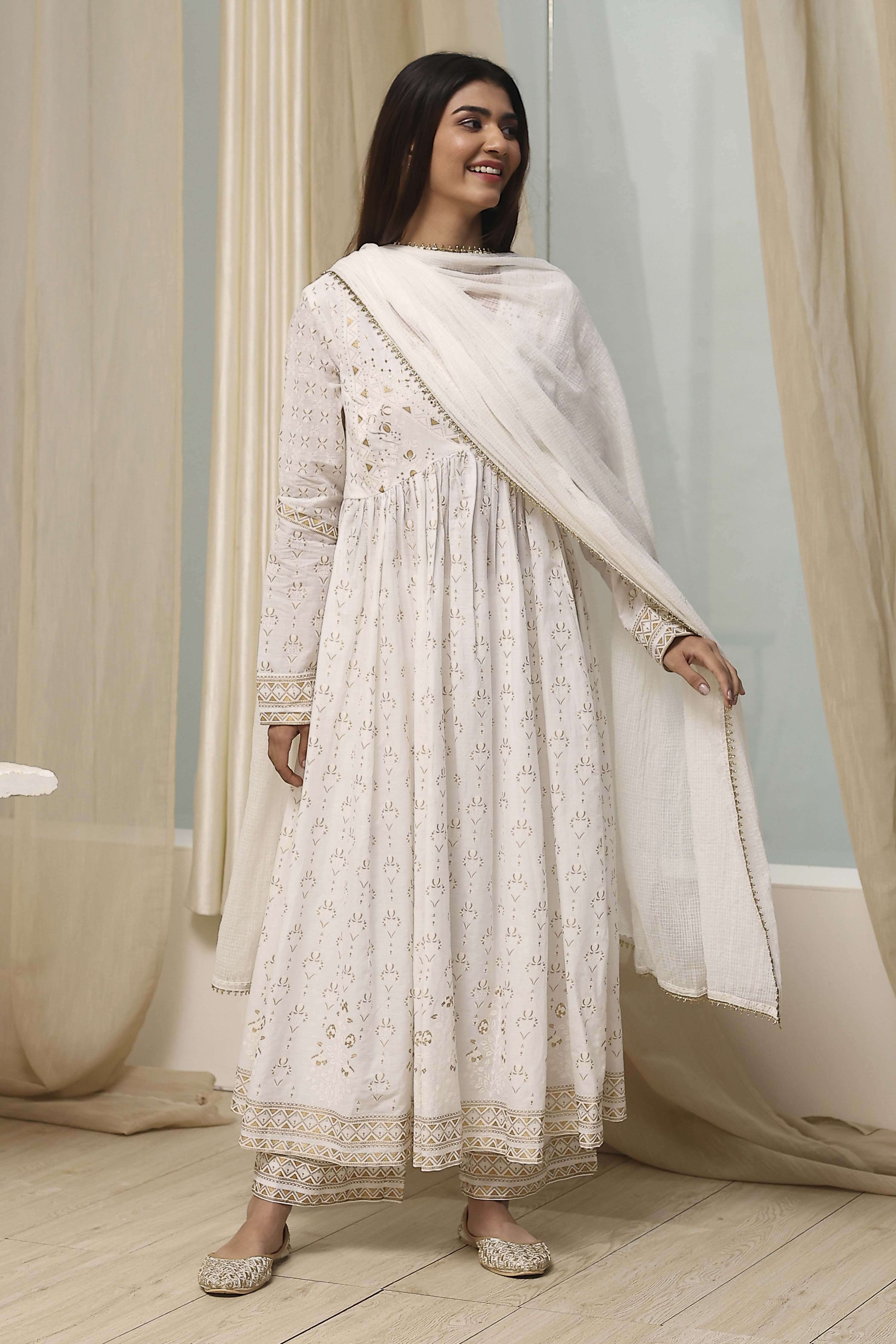 Onion Pink Cotton Printed Anarkali Suit Set image number 6