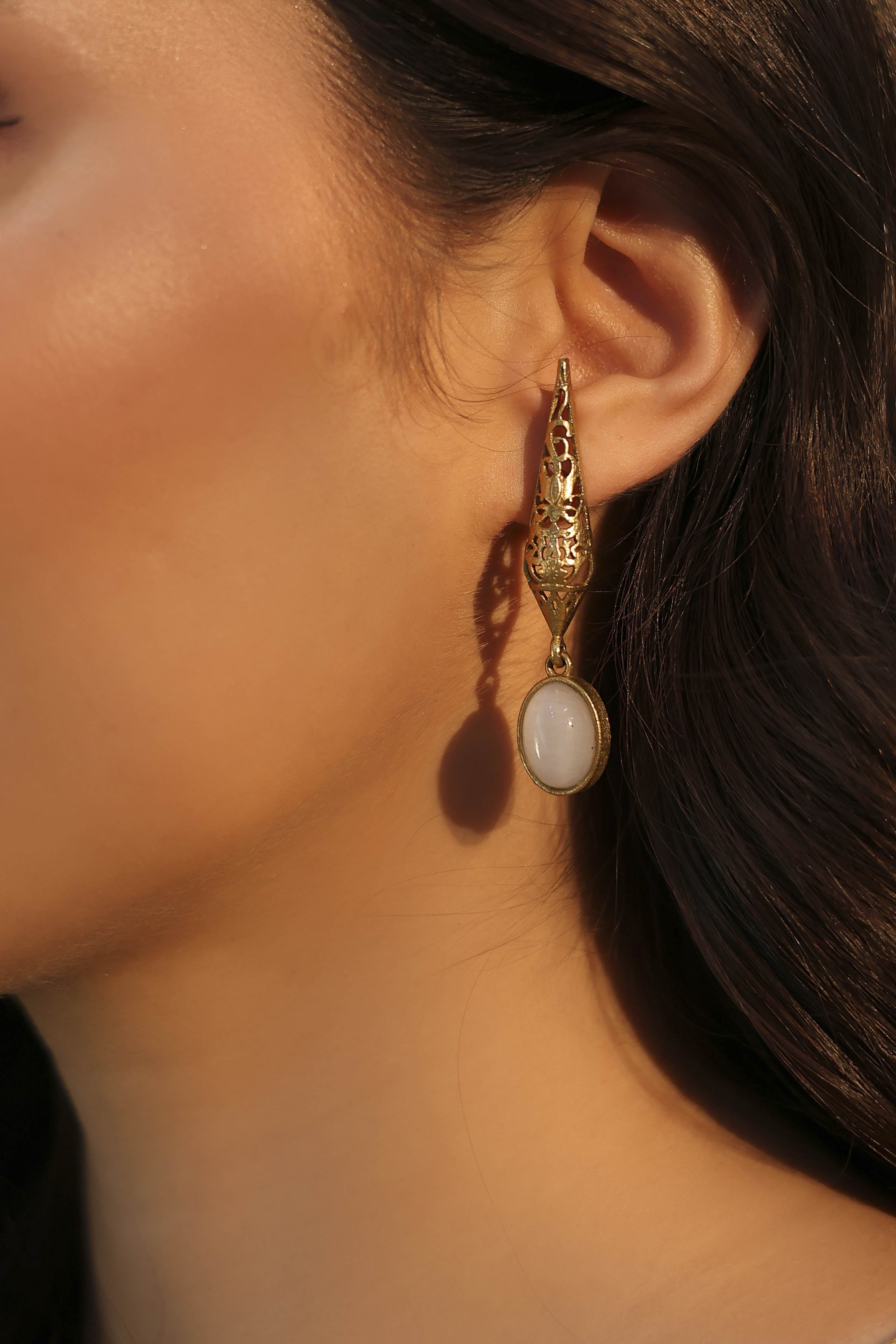 White Brass Festive Drop & Danglers image number 1