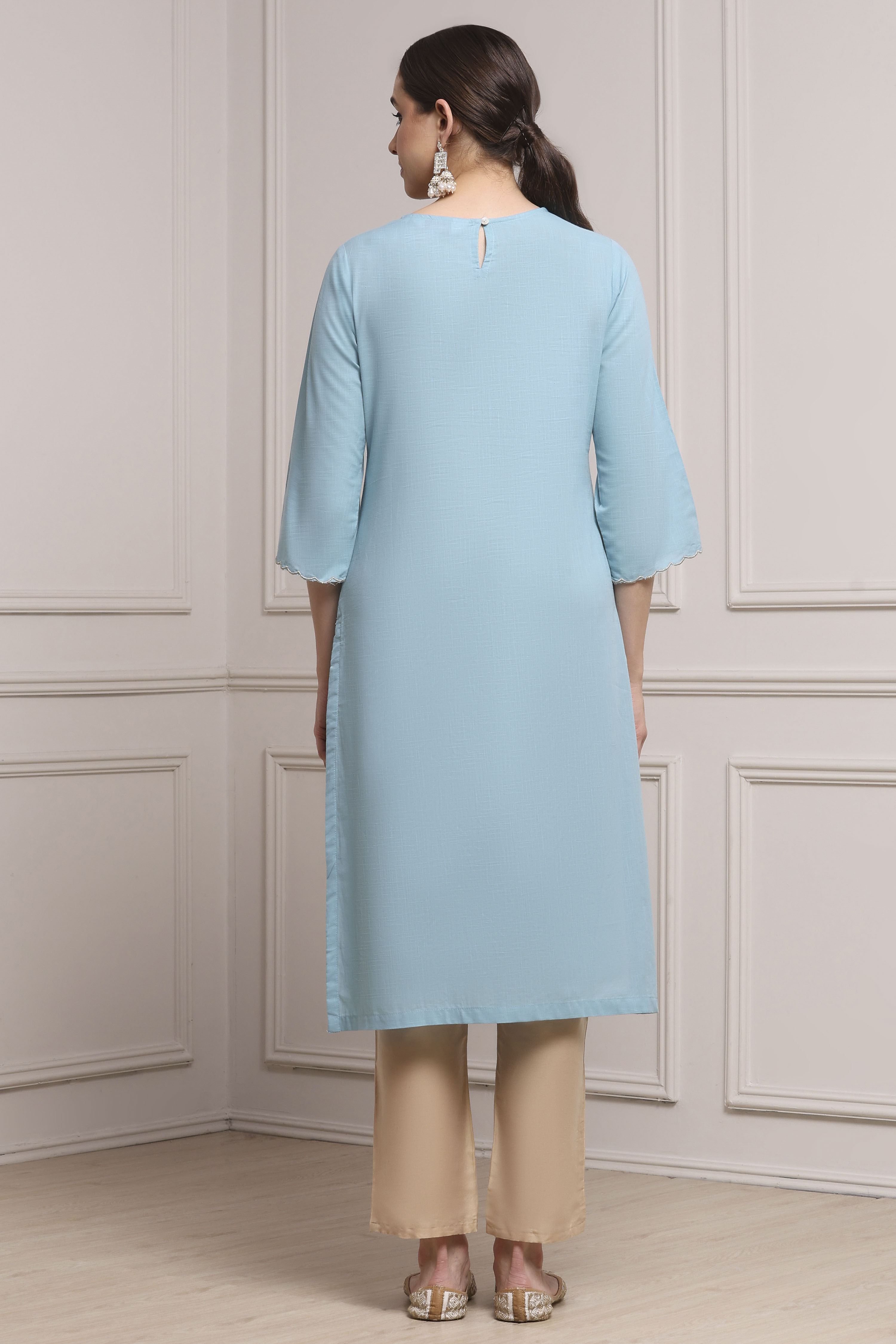 Blue Cotton Solid Straight Kurta image number 3