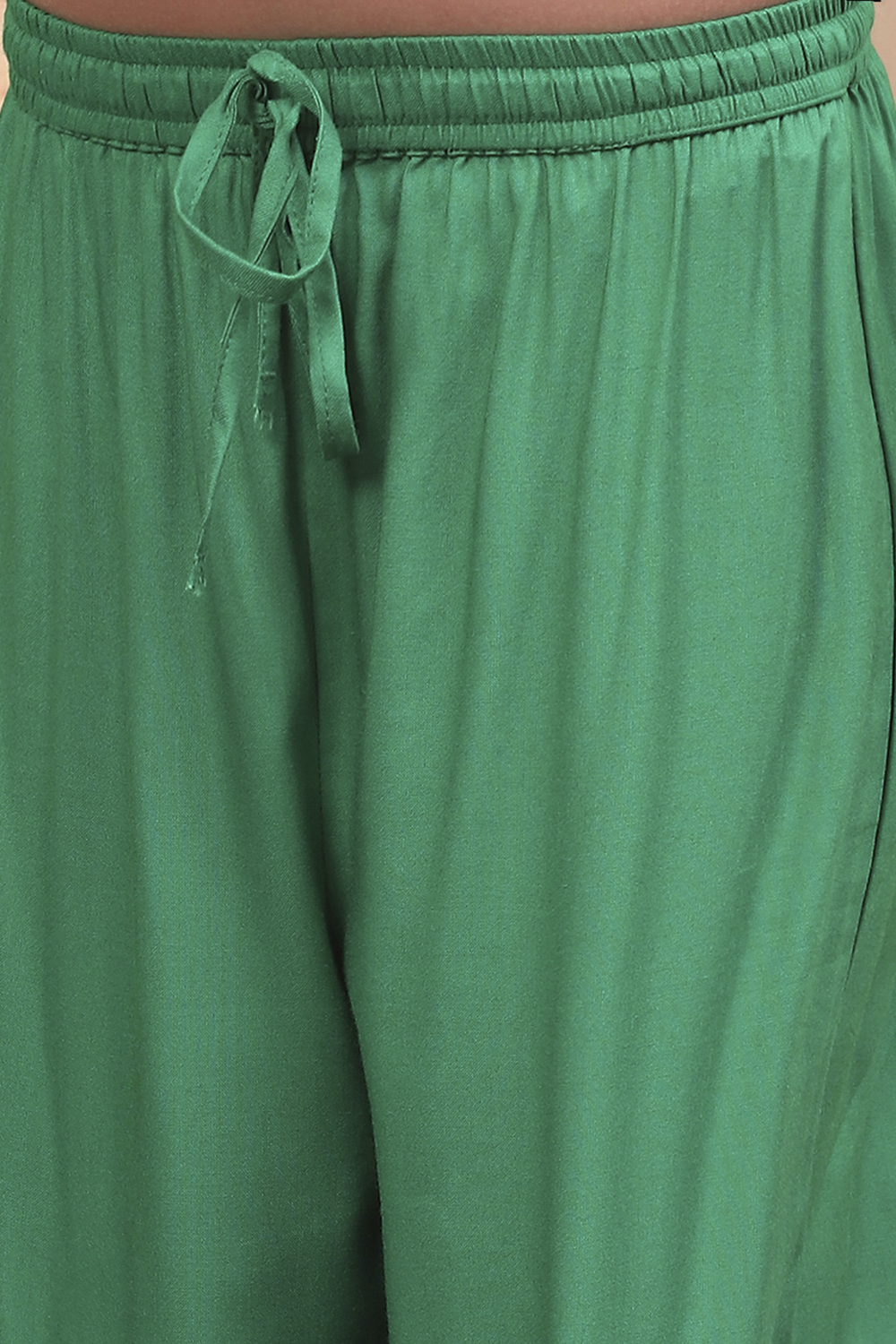 Green Viscose Blend Gathered A-line Festive Kurta Set image number 2