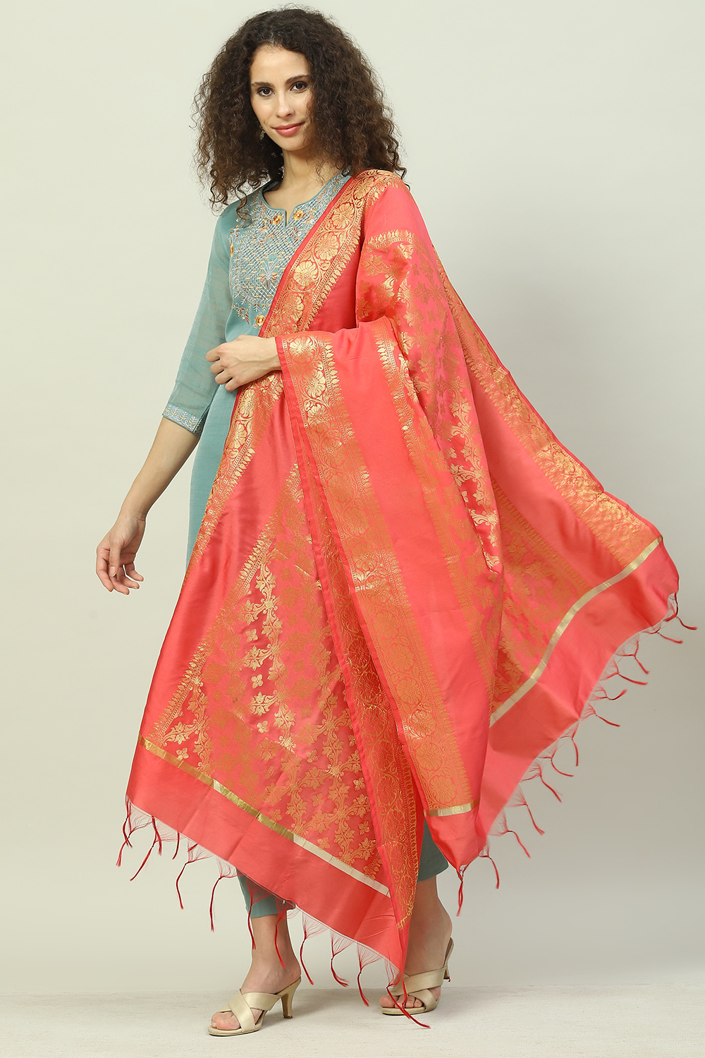Pink Art Silk Yarndyed Dupatta image number 0